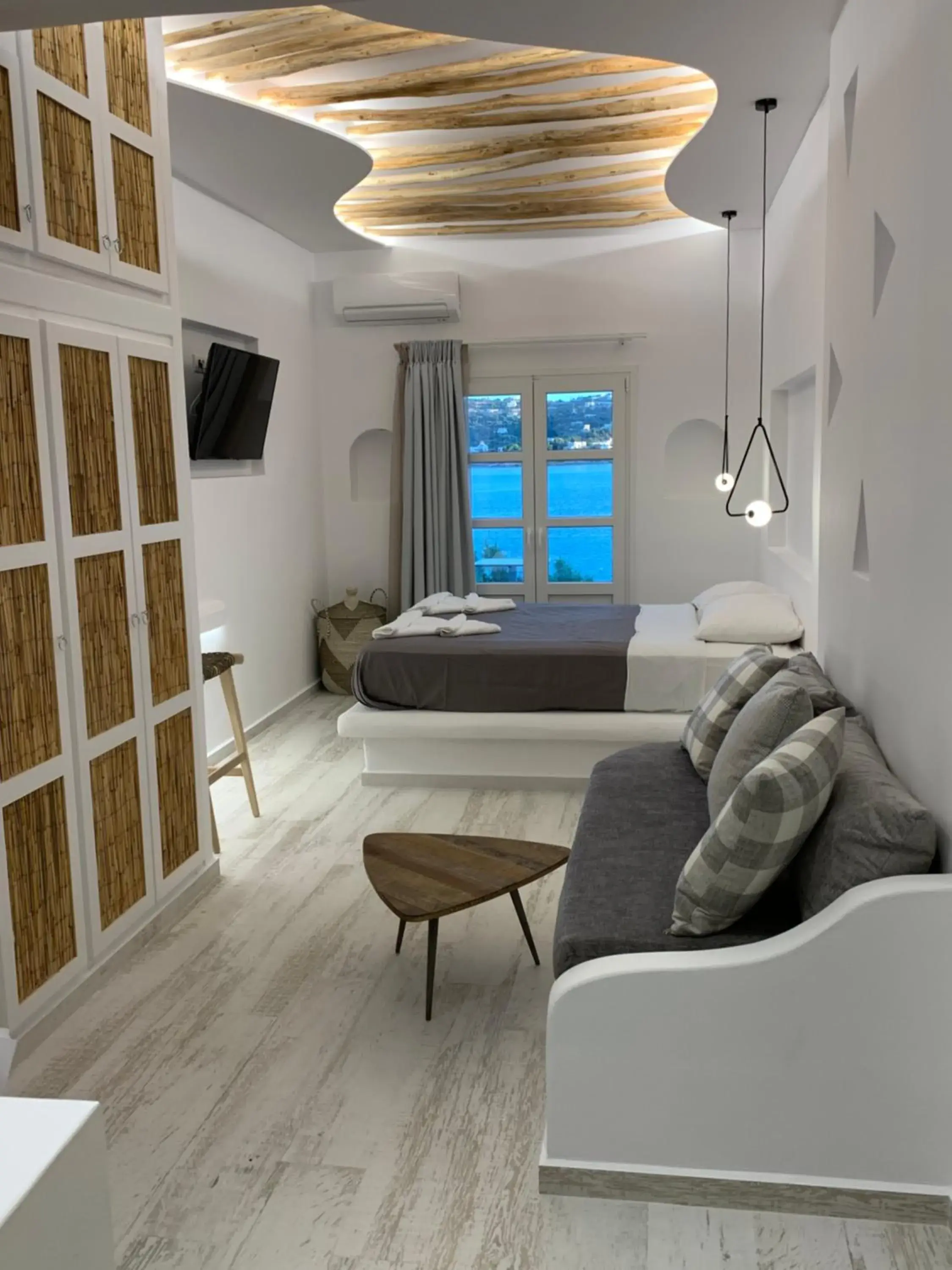 Junior Suite with Sea View in Alidian bay Suites Leros Junior Suite with Sea View in Alidian bay Suites Leros