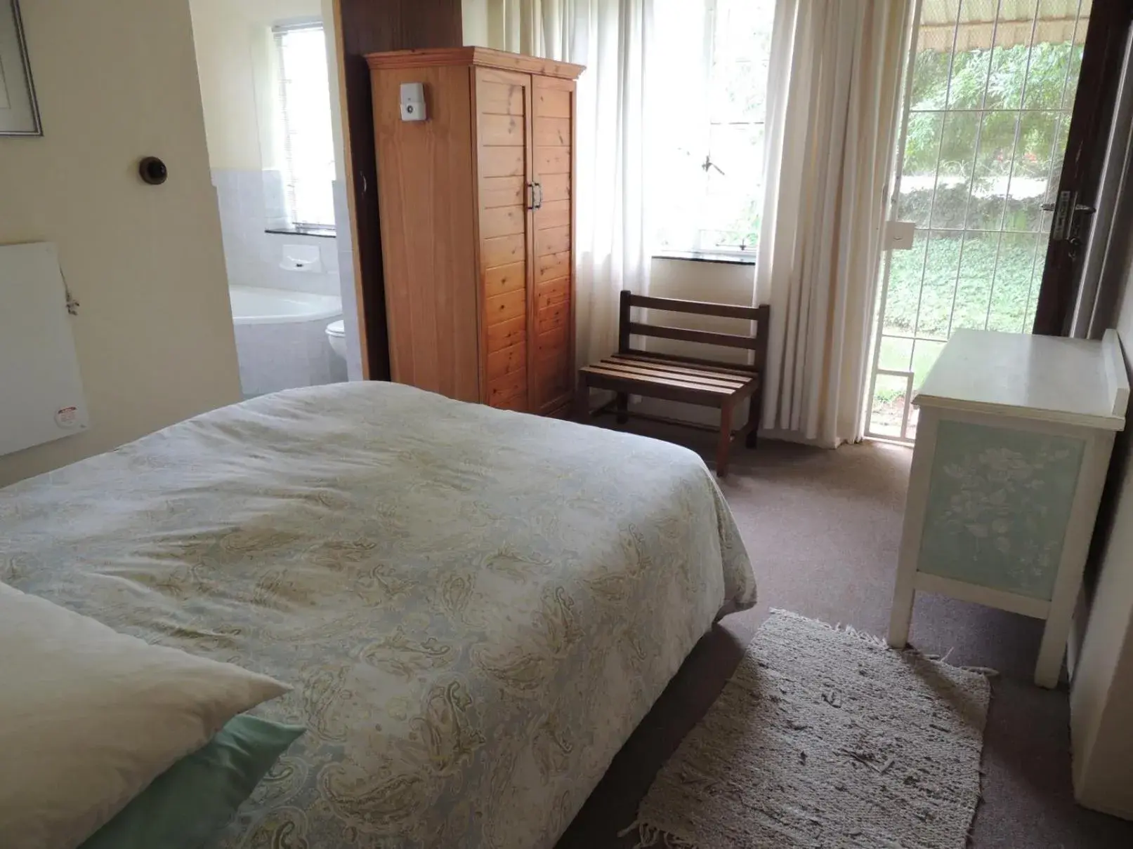 Double Room with Private Bathroom - single occupancy in Wegkomkans B&B Double Room with Private Bathroom - single occupancy in Wegkomkans B&B