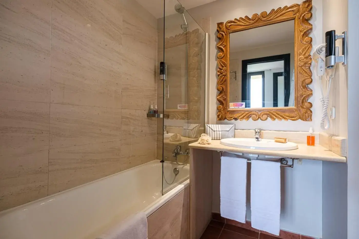 Suite (3 Adults + 1 Child) in Estival Islantilla Suite (3 Adults + 1 Child) in Estival Islantilla