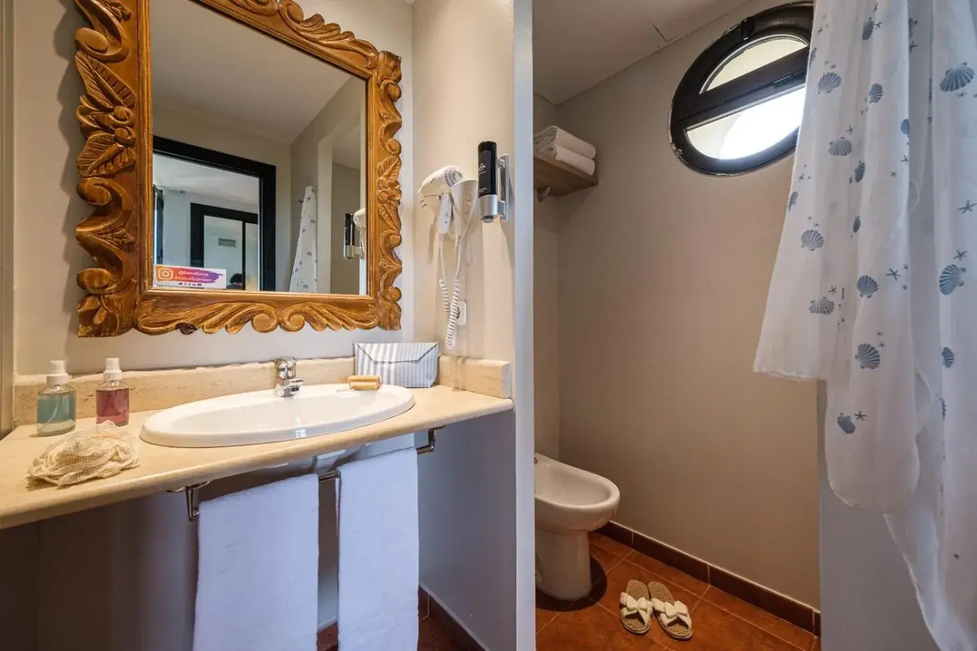 Suite with Sea View (3 Adults + 1 Child) in Estival Islantilla Suite with Sea View (3 Adults + 1 Child) in Estival Islantilla