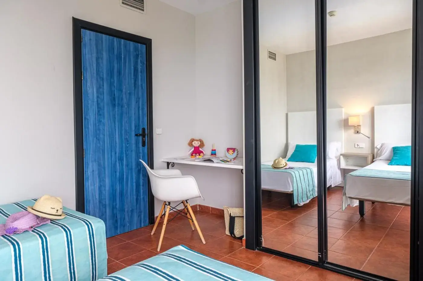 Suite (2 Adults + 2 Children) in Estival Islantilla Suite (2 Adults + 2 Children) in Estival Islantilla