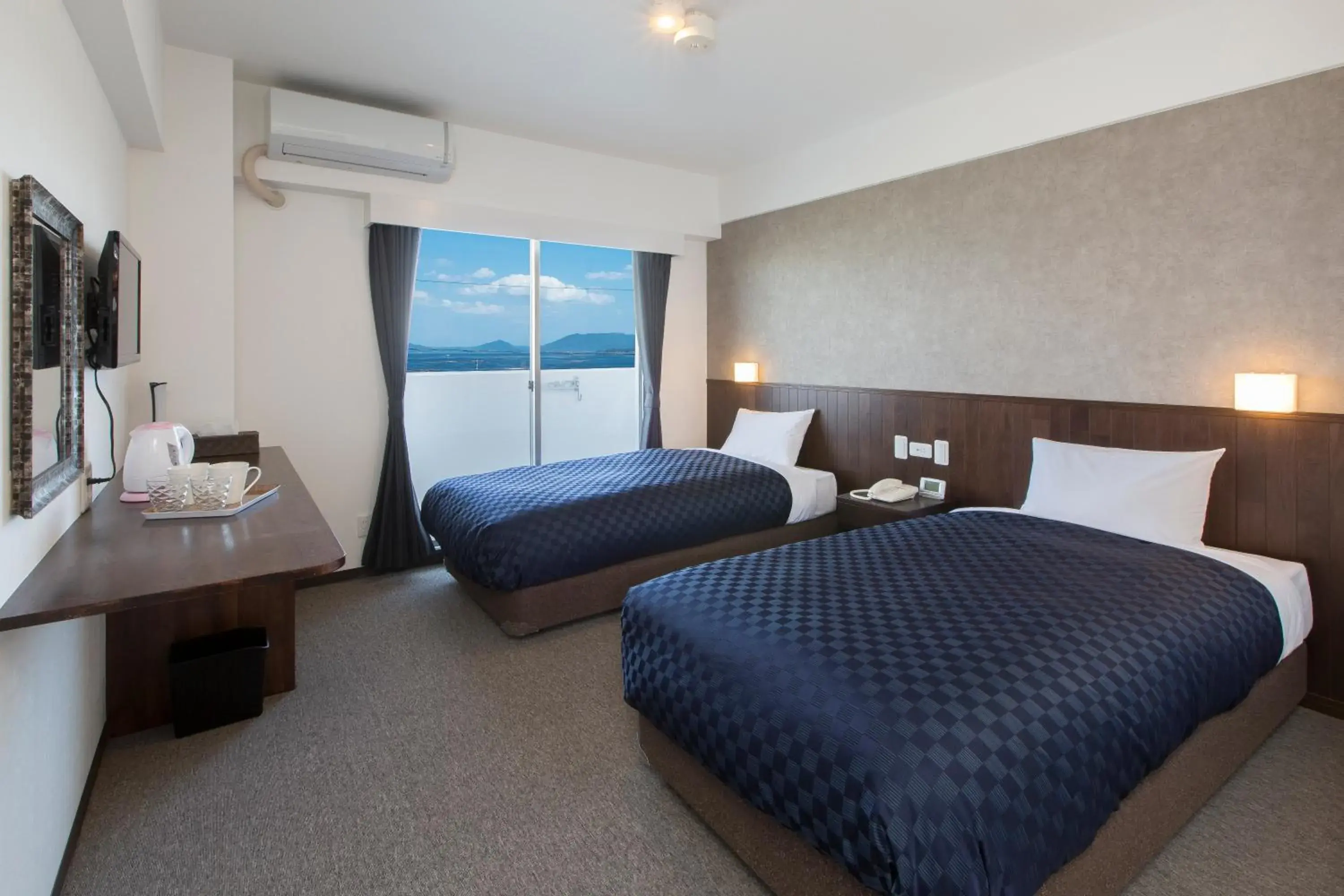 Deluxe Twin Room - single occupancy in Global Resort Miyajima View Deluxe Twin Room - single occupancy in Global Resort Miyajima View