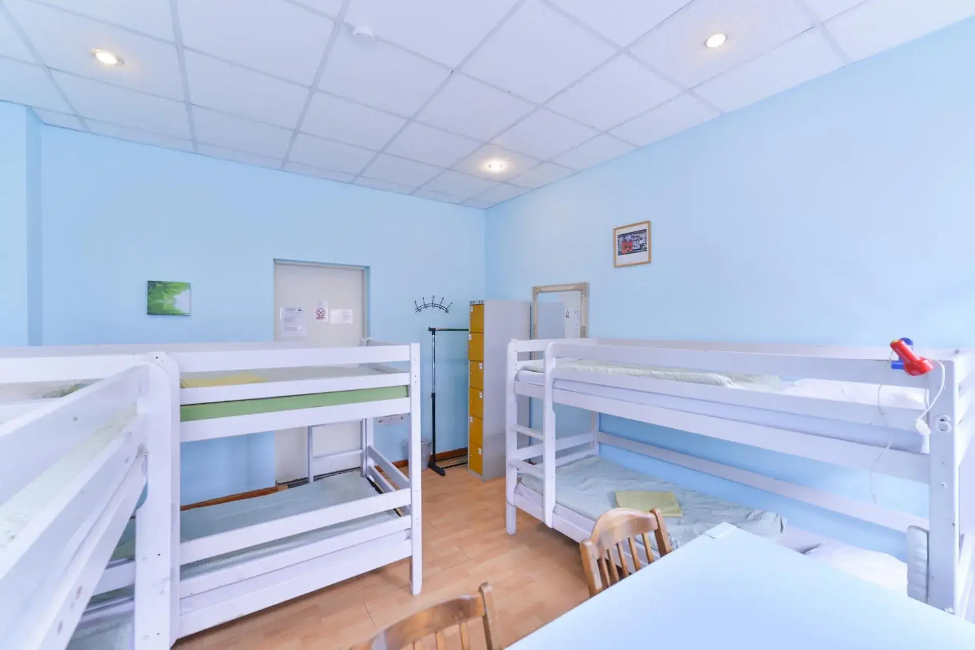 Single Bed in Male Dormitory Room in Central Hostel Single Bed in Male Dormitory Room in Central Hostel