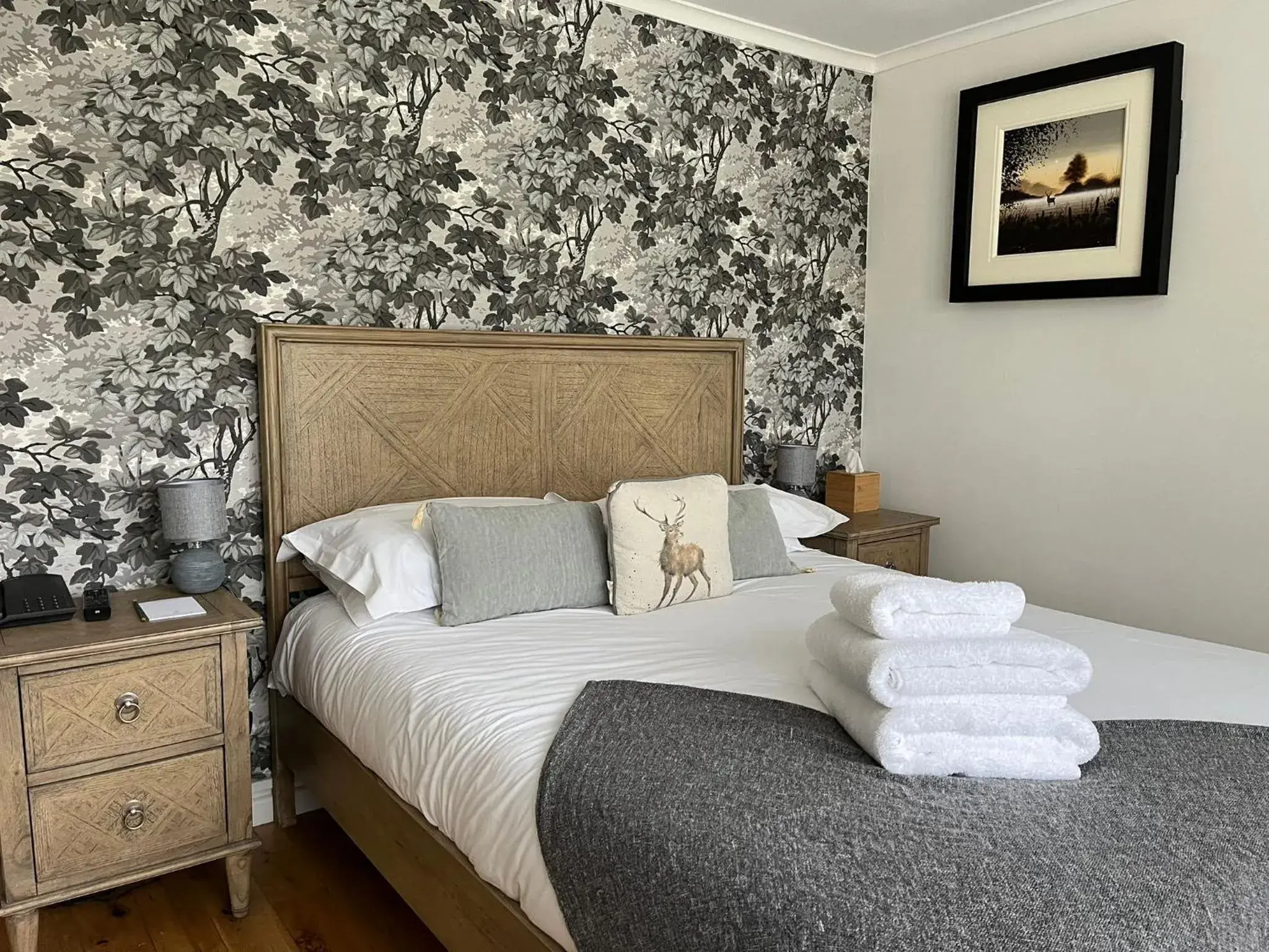 Superior Bedroom in Findon Manor Hotel Superior Bedroom in Findon Manor Hotel