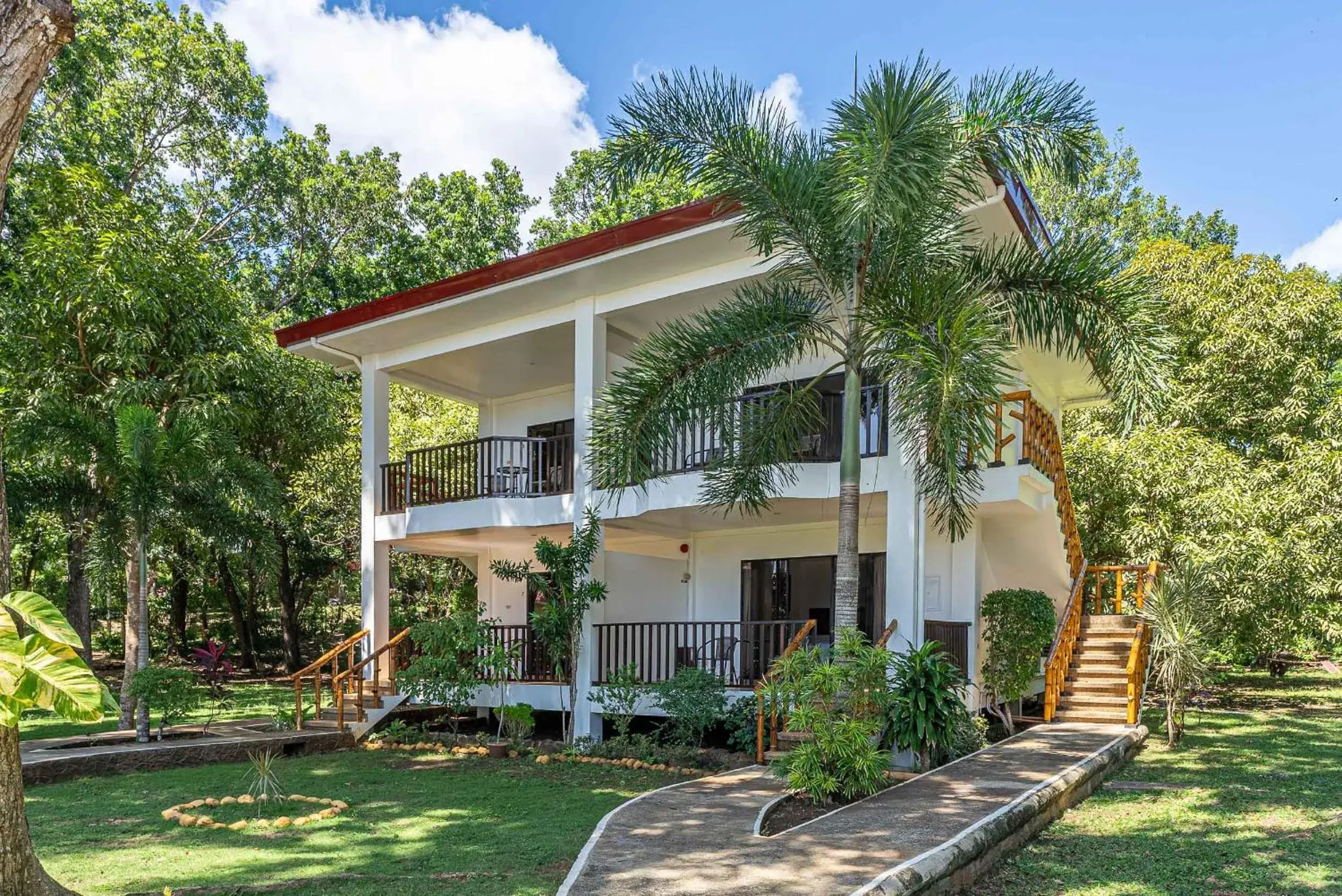 Garden/Pool view deluxe in Blue Star Dive and Resort Garden/Pool view deluxe in Blue Star Dive and Resort