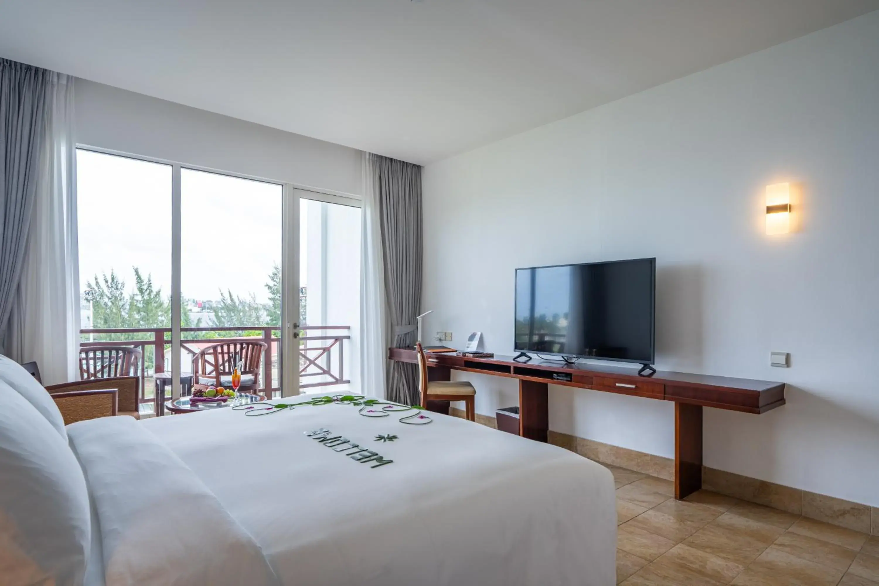 Super Deluxe with Jacuzzi in Hulhule Island Hotel- Private Beach Access & Airport Pick-up and Drop Super Deluxe with Jacuzzi in Hulhule Island Hotel- Private Beach Access & Airport Pick-up and Drop