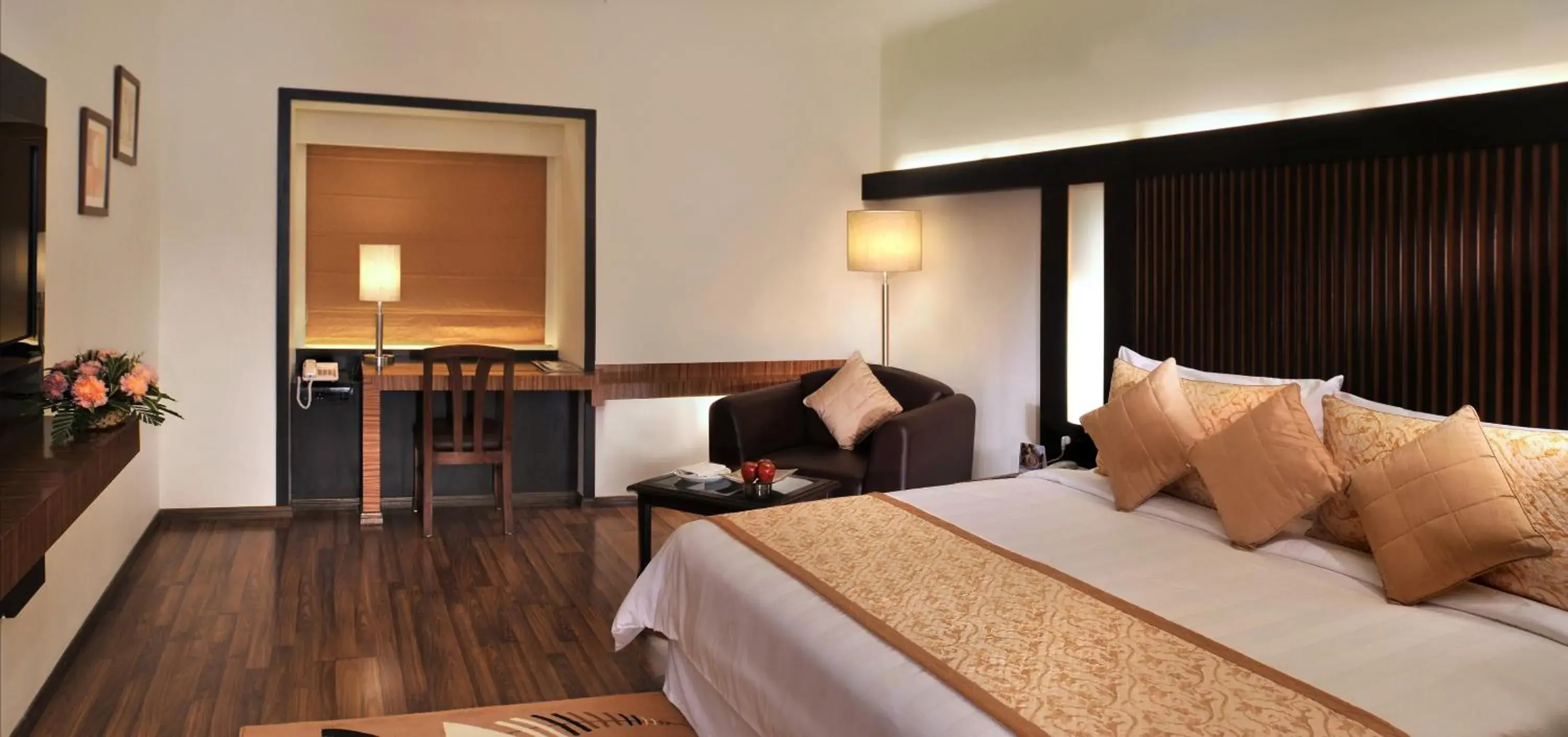 Deluxe Double Room - single occupancy in Fortune Inn Haveli, Gandhinagar - Member ITC Hotels' Group Deluxe Double Room - single occupancy in Fortune Inn Haveli, Gandhinagar - Member ITC Hotels' Group