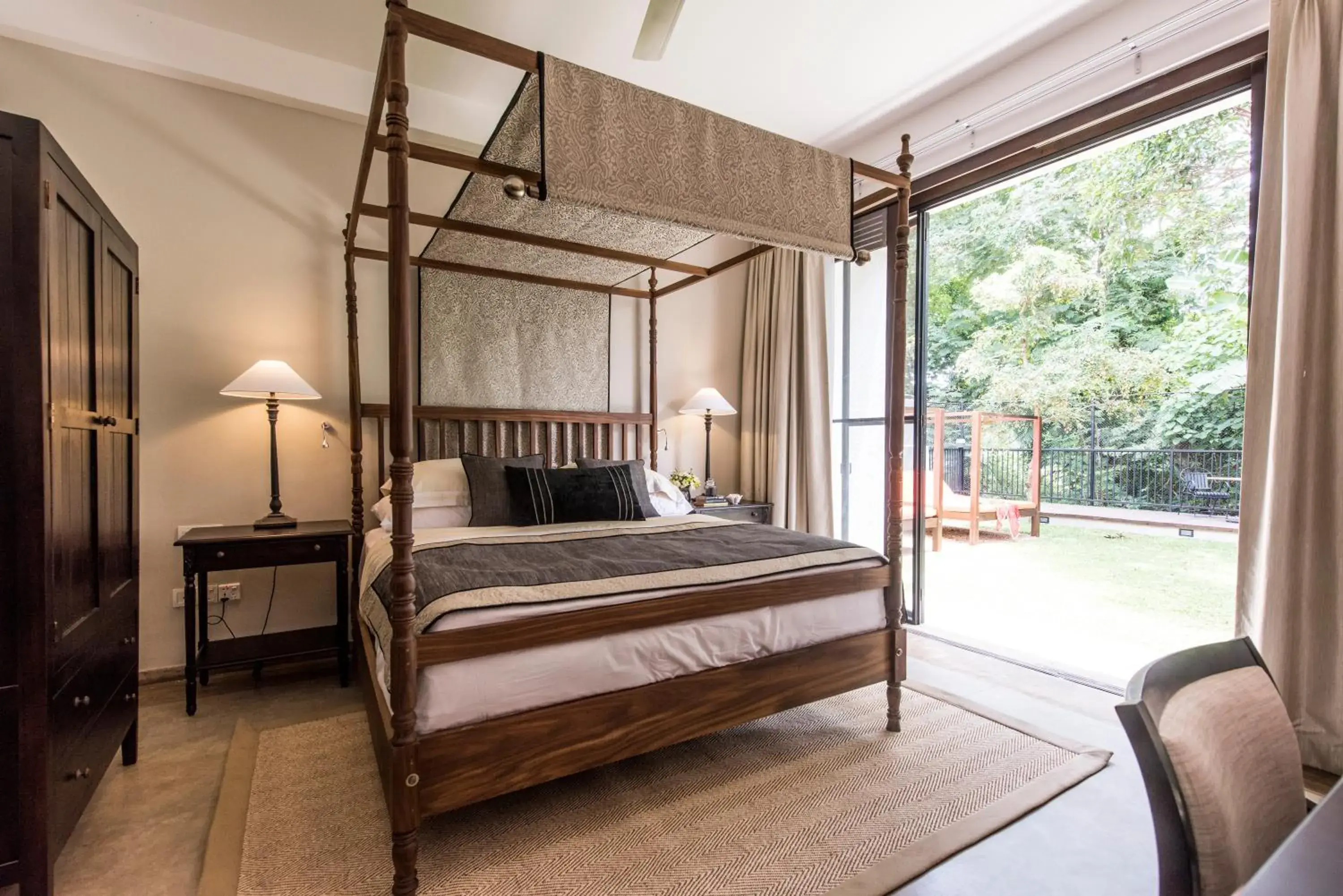 Deluxe Double Room with Garden View with 10% Discount on F&B in Boutique Spice Colombo Deluxe Double Room with Garden View with 10% Discount on F&B in Boutique Spice Colombo