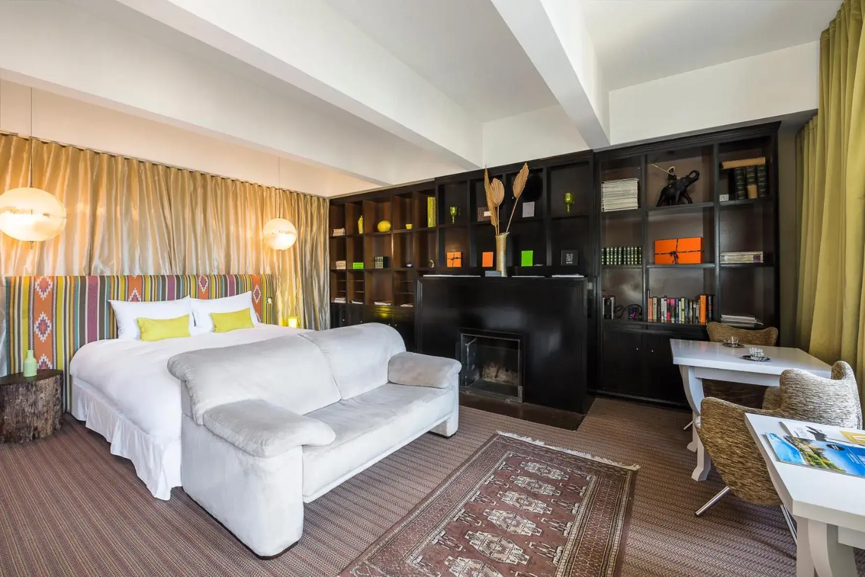 Suite with Terrace Sensazione in Hôtel Particulier Le 28 - Spa & Art Luxury Design by Alain Ducasse Suite with Terrace Sensazione in Hôtel Particulier Le 28 - Spa & Art Luxury Design by Alain Ducasse