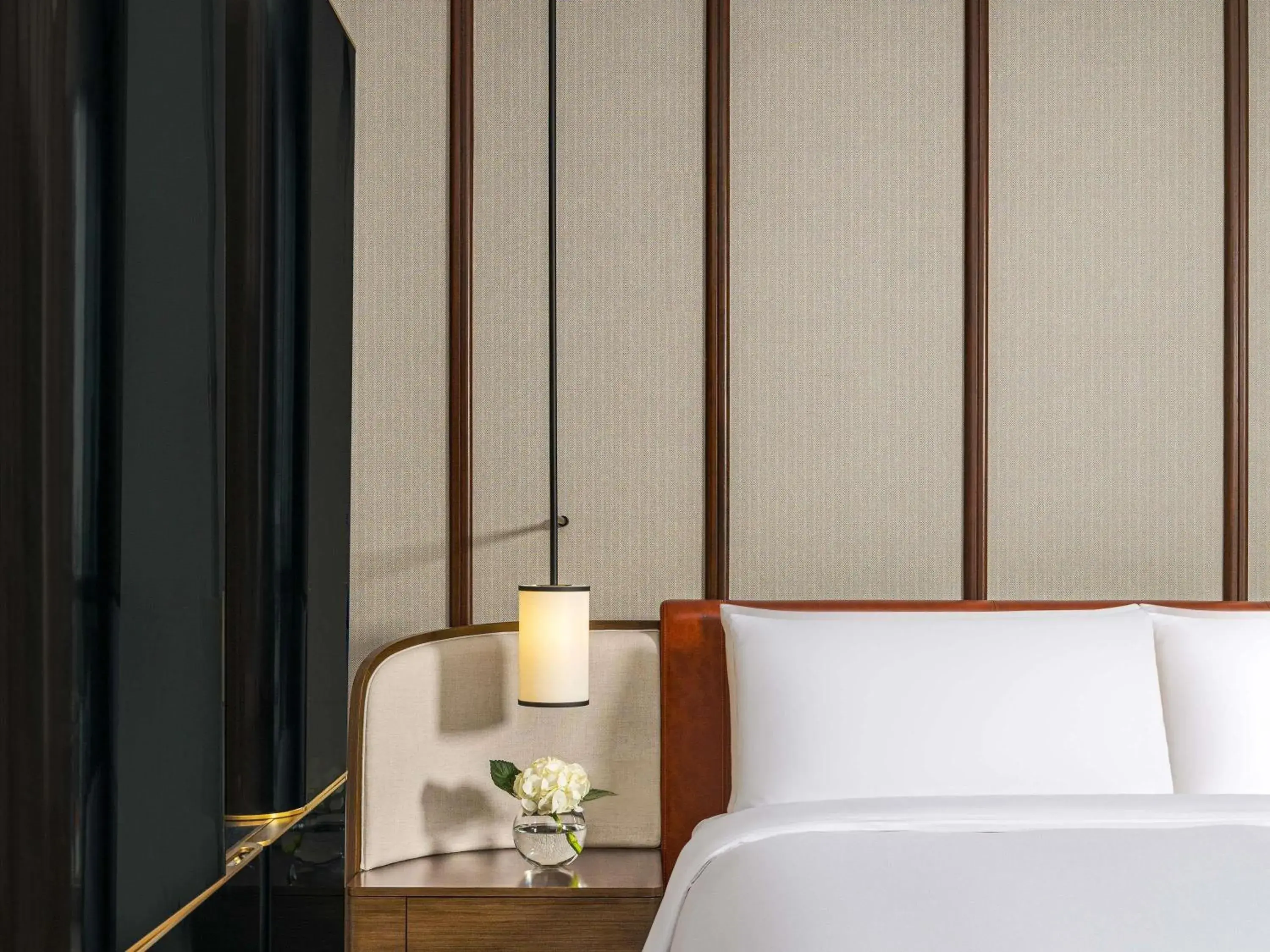 Deluxe, 1 King, Balcony in Fairmont Singapore Deluxe, 1 King, Balcony in Fairmont Singapore