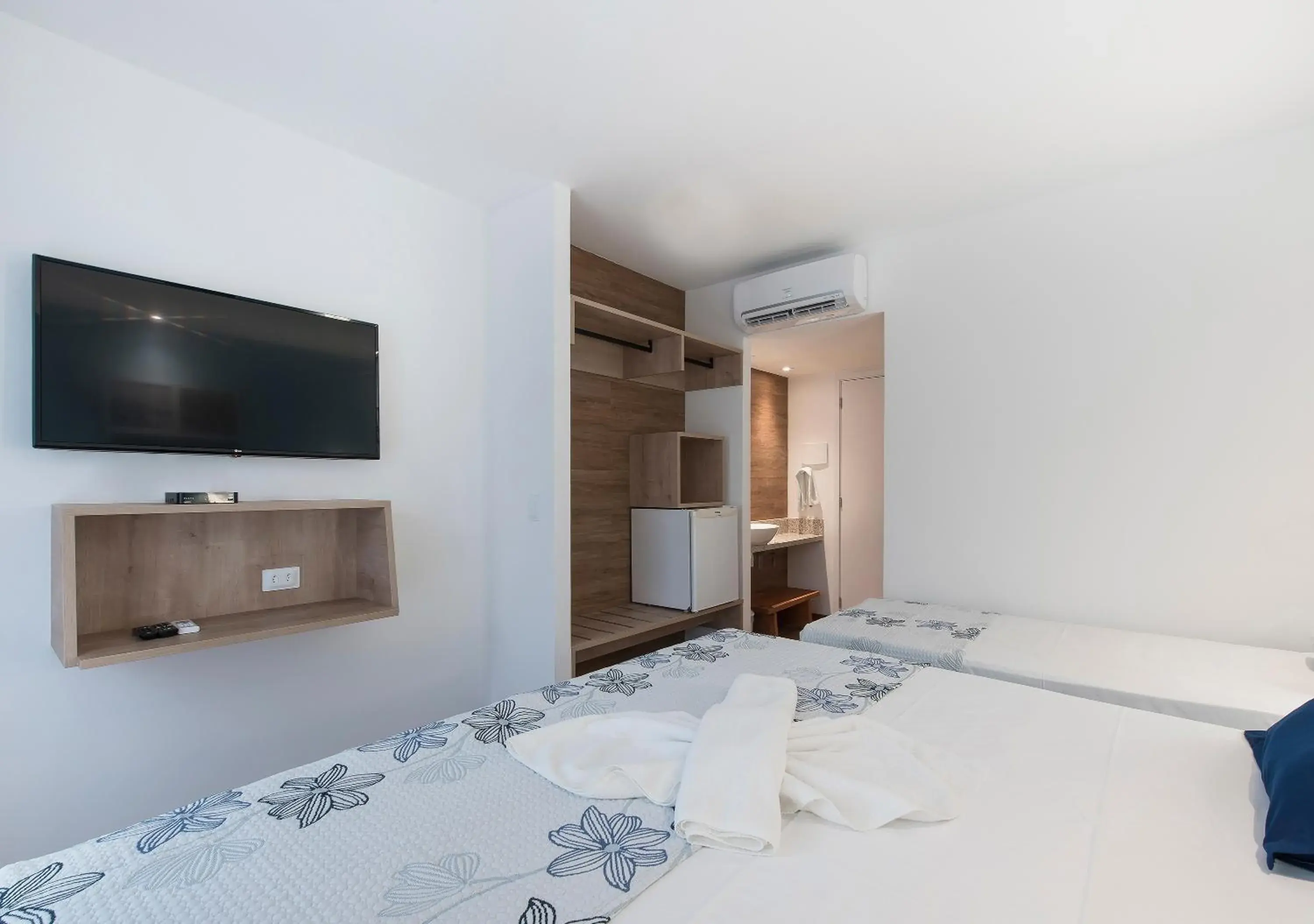 Master Room with Garden View (2 adults + 1 child) in Pousada Olho D'água Master Room with Garden View (2 adults + 1 child) in Pousada Olho D'água