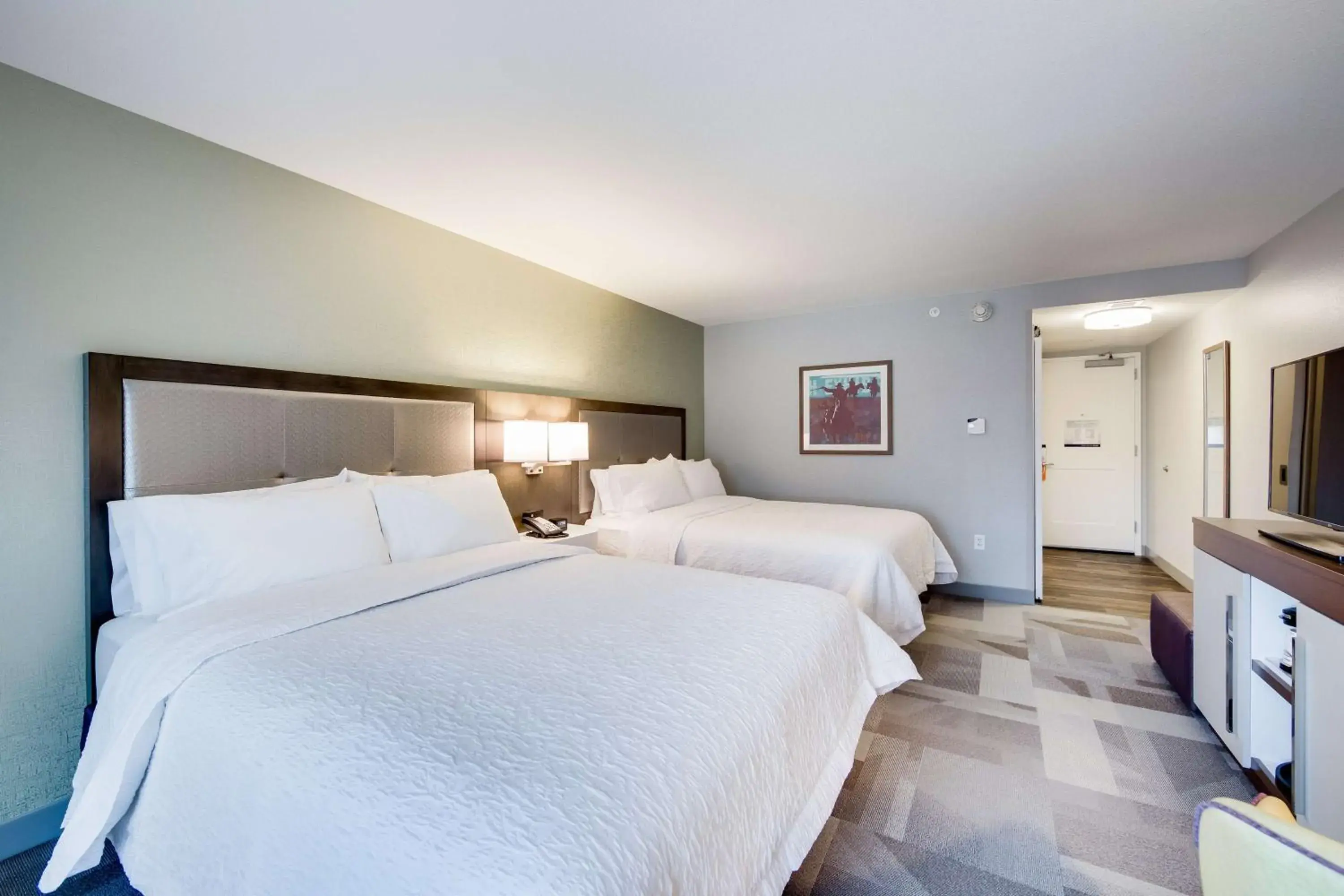 Queen Room with Two Queen Beds - Non-Smoking in Hampton Inn & Suites Fort Worth Downtown Queen Room with Two Queen Beds - Non-Smoking in Hampton Inn & Suites Fort Worth Downtown