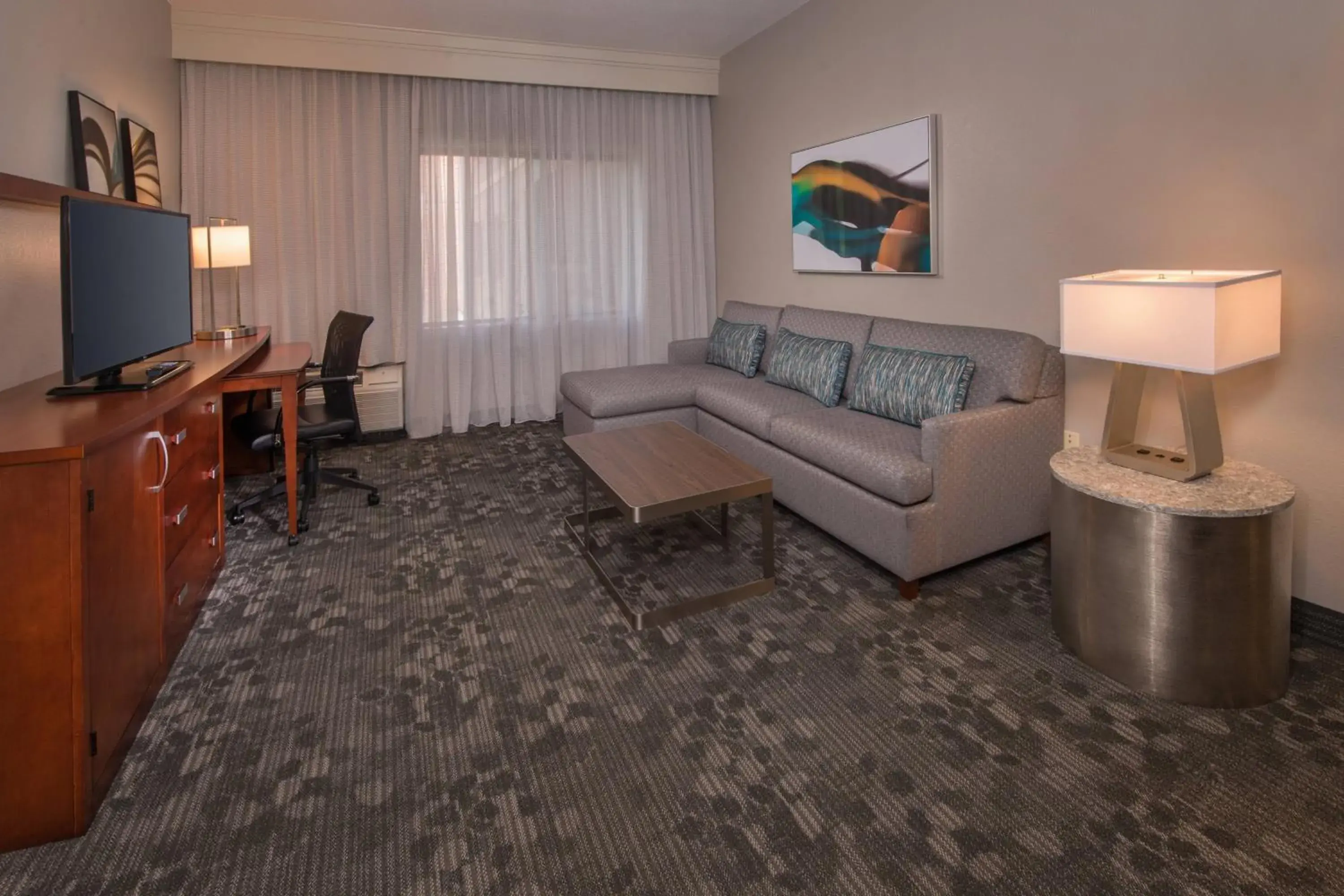 King Suite with Sofa Bed in Courtyard by Marriott Dulles Town Center King Suite with Sofa Bed in Courtyard by Marriott Dulles Town Center