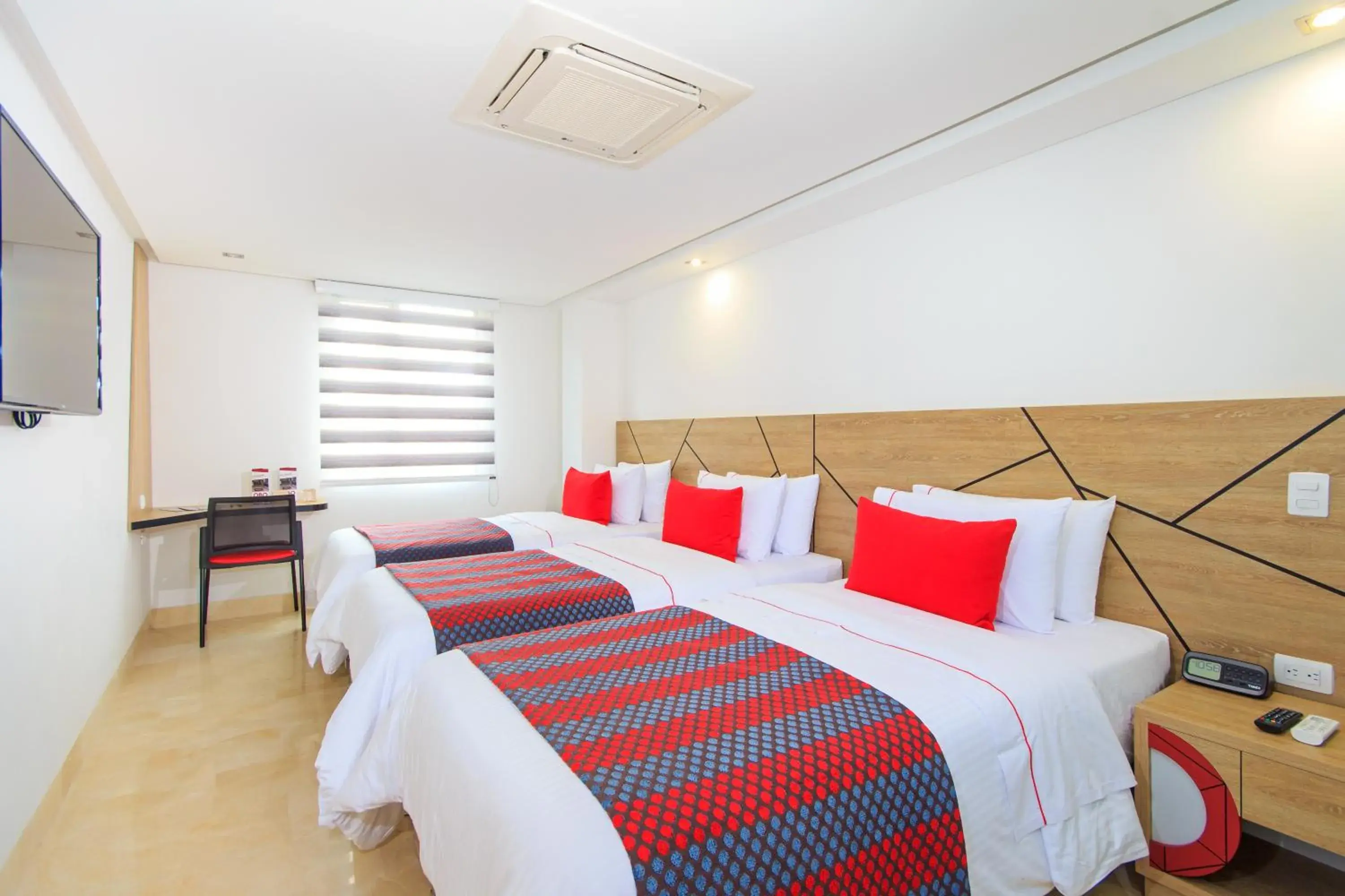 Triple Room in Obo Hotel Triple Room in Obo Hotel