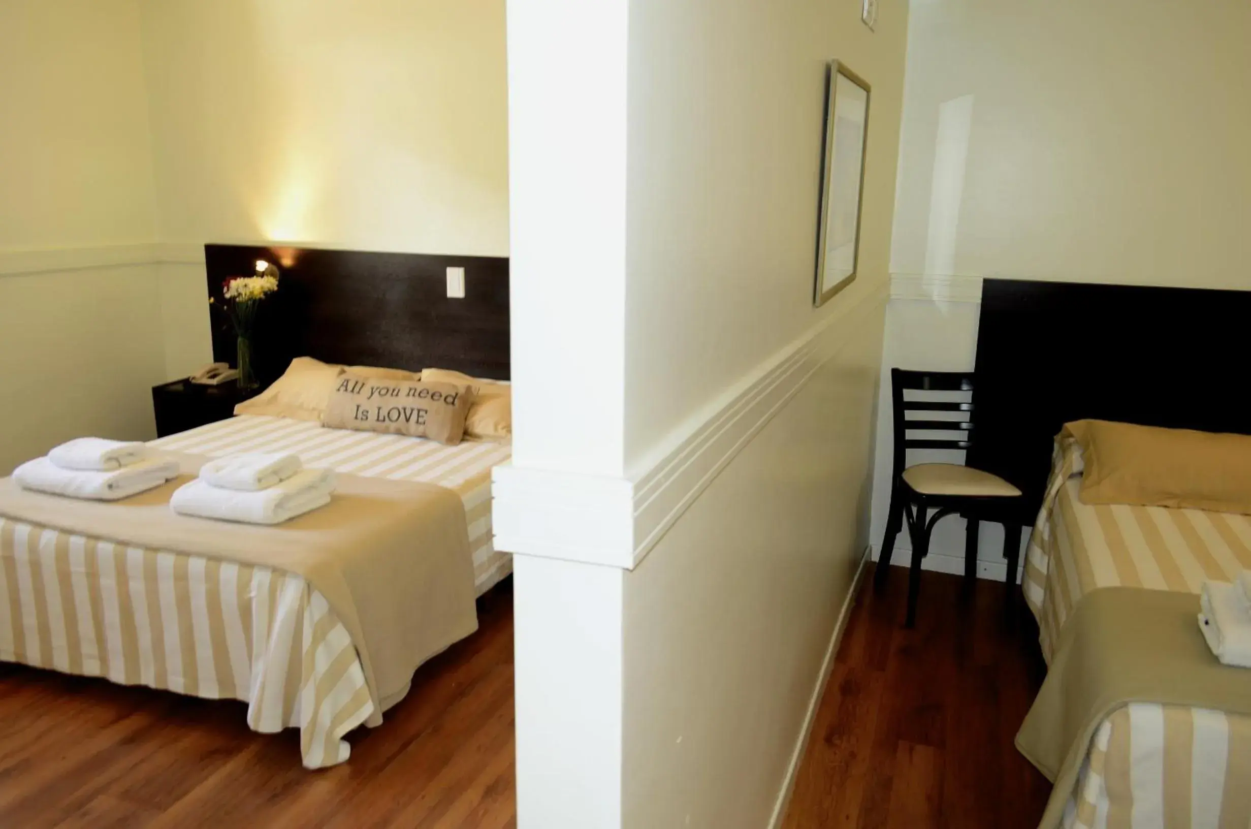 Superior Quadruple Room in Abril Hotel Boutique Superior Quadruple Room in Abril Hotel Boutique