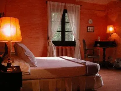 Suite in Masia Vista Hermosa Suite in Masia Vista Hermosa