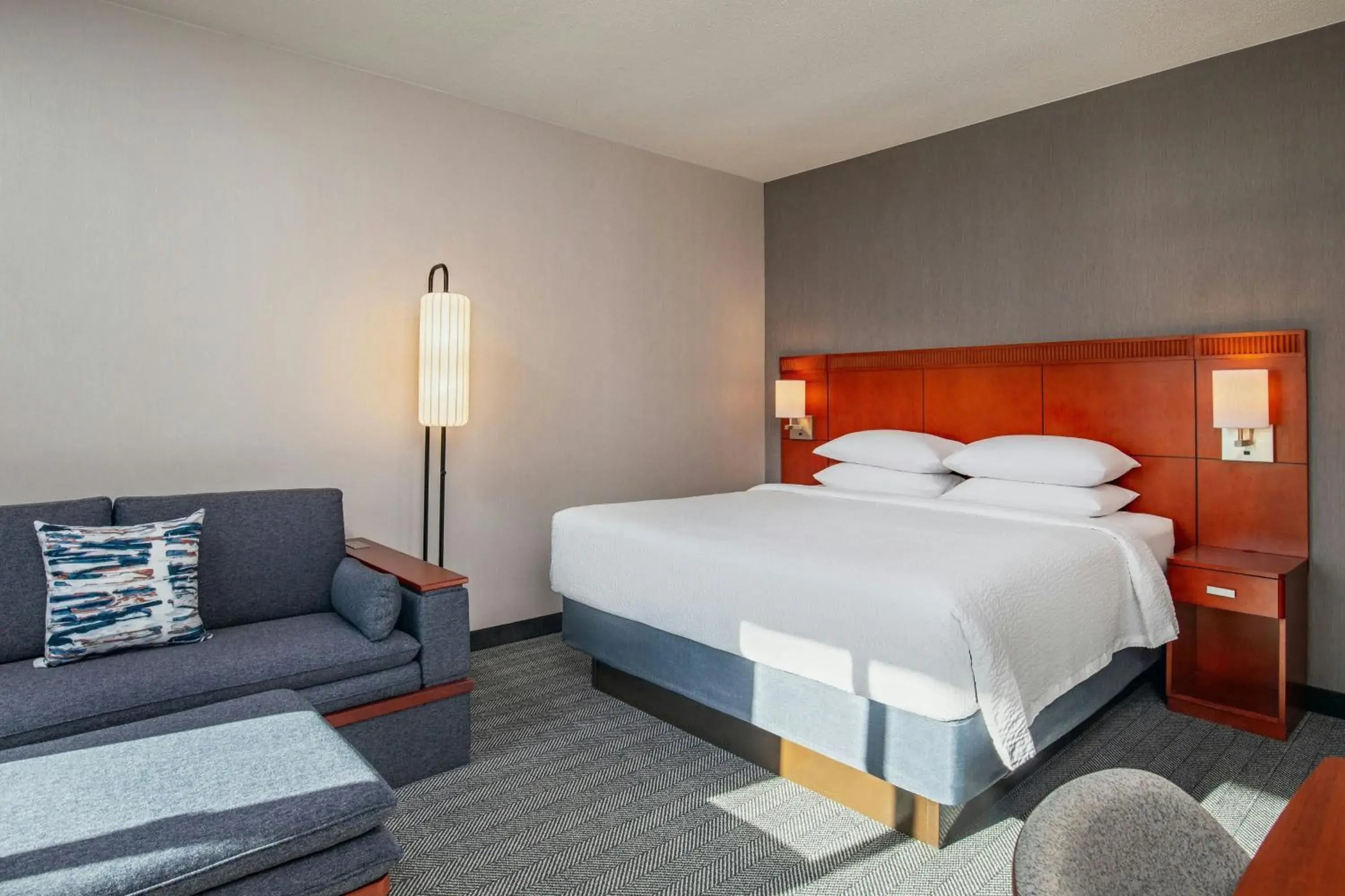 King Room with Sofa Bed - Hearing Accessible in Courtyard by Marriott Boston Andover King Room with Sofa Bed - Hearing Accessible in Courtyard by Marriott Boston Andover
