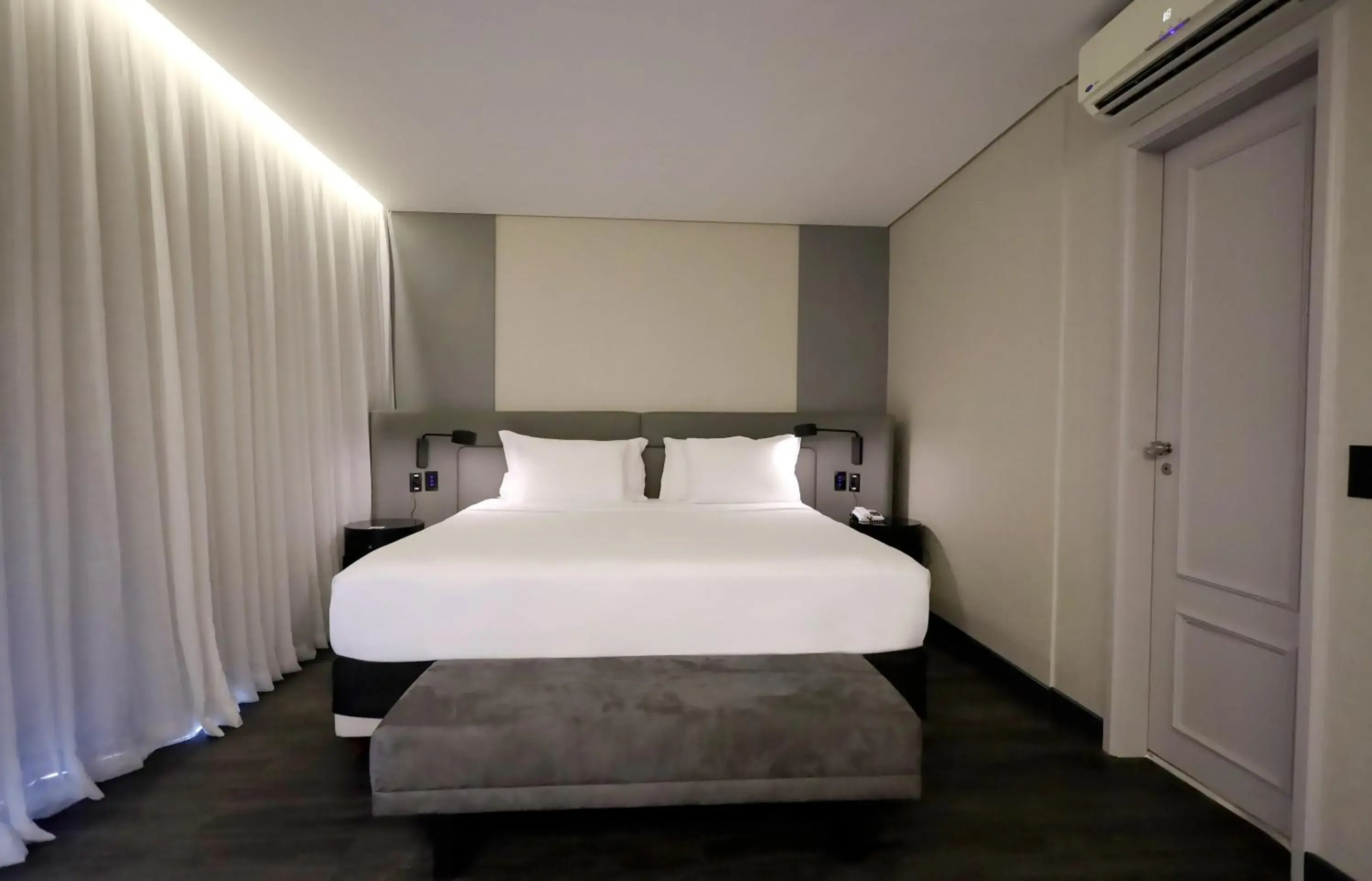 King Room - single occupancy in Radisson Oscar Freire King Room - single occupancy in Radisson Oscar Freire