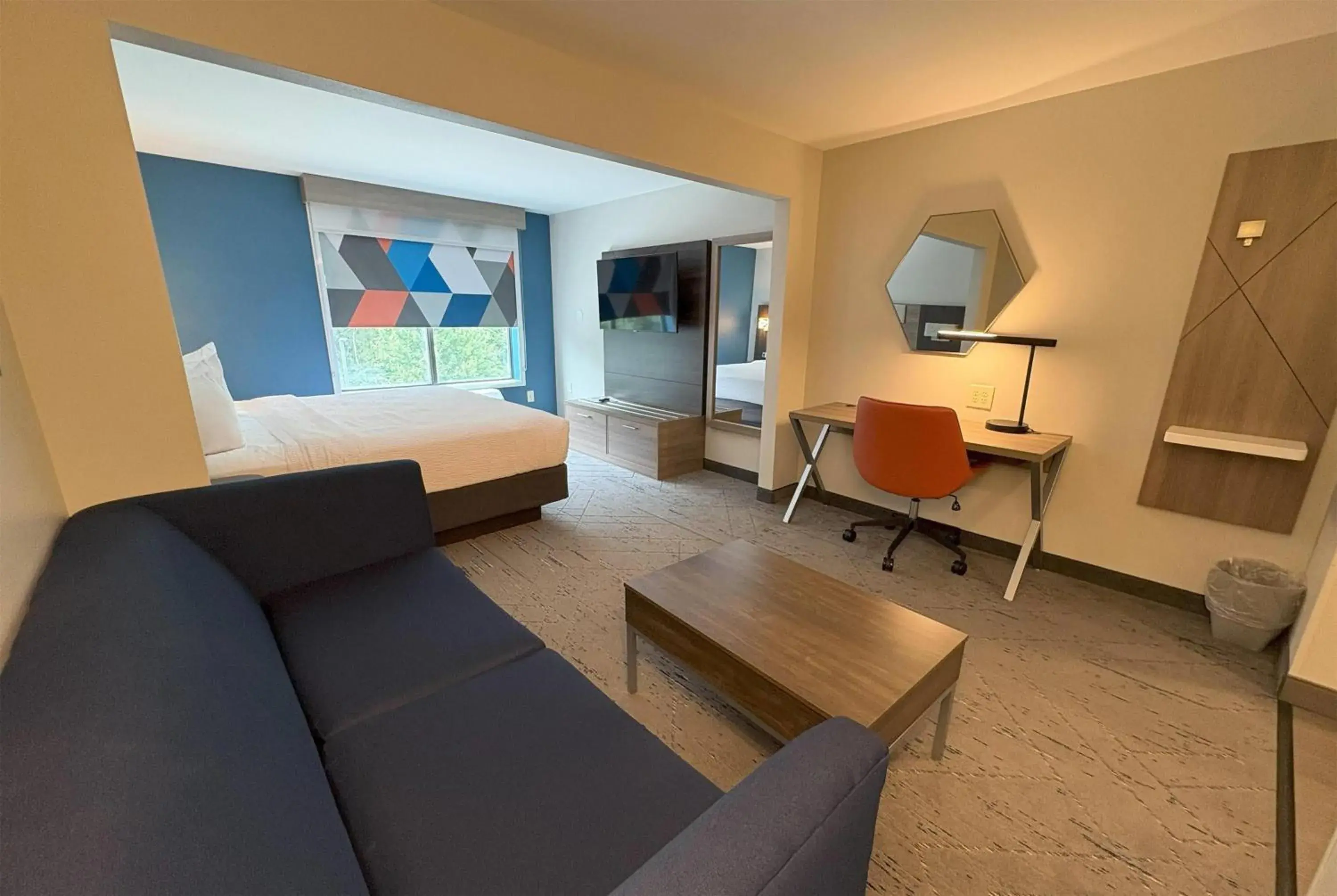 Deluxe King Room - Non-Smoking in Wingate by Wyndham State Arena Raleigh/Cary Hotel Deluxe King Room - Non-Smoking in Wingate by Wyndham State Arena Raleigh/Cary Hotel