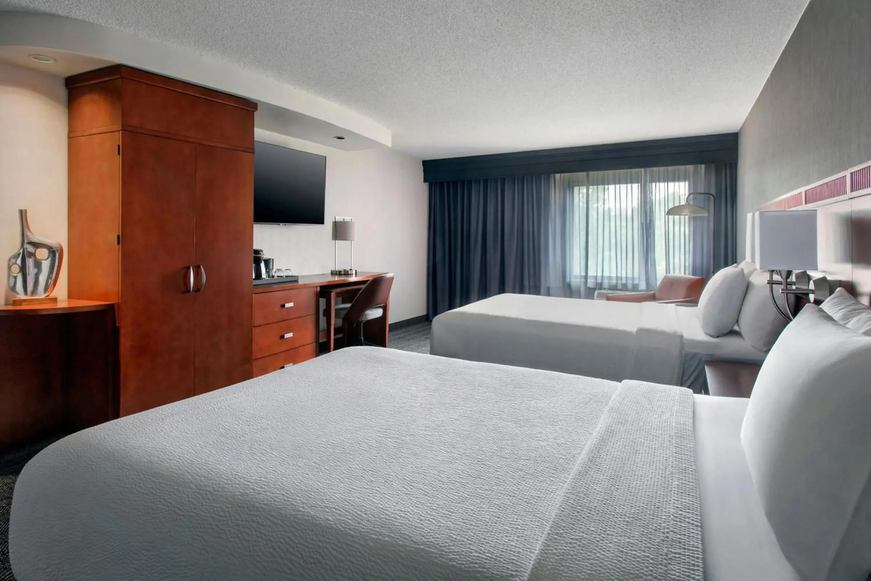 Superior Queen Room with Two Queen Beds in Courtyard by Marriott Paramus Superior Queen Room with Two Queen Beds in Courtyard by Marriott Paramus