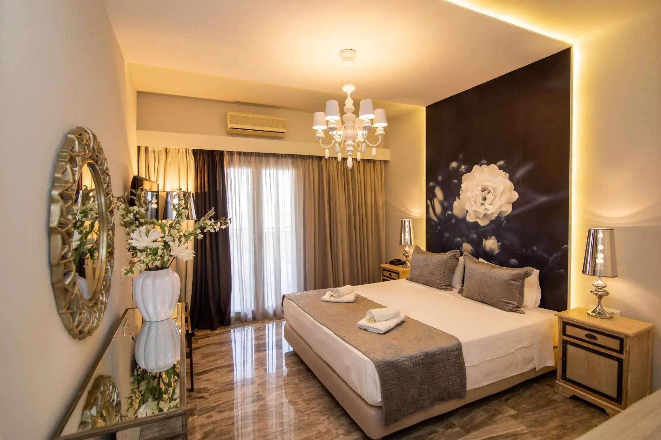 Junior Suite with Terrace in Sunrise Resort Hotel Junior Suite with Terrace in Sunrise Resort Hotel