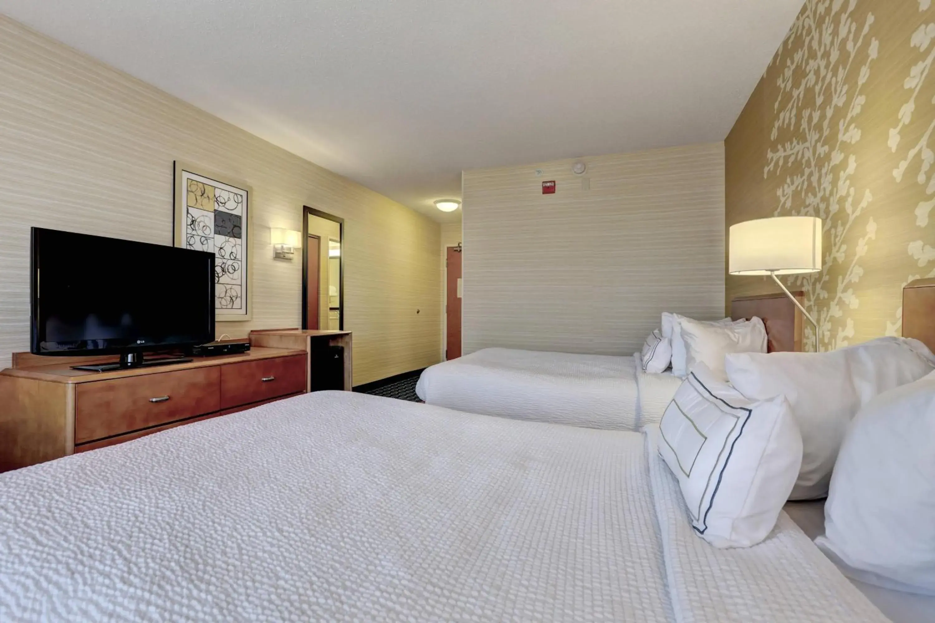 Double Room with Two Double Beds in Fairfield Inn & Suites by Marriott Edison - South Plainfield Double Room with Two Double Beds in Fairfield Inn & Suites by Marriott Edison - South Plainfield