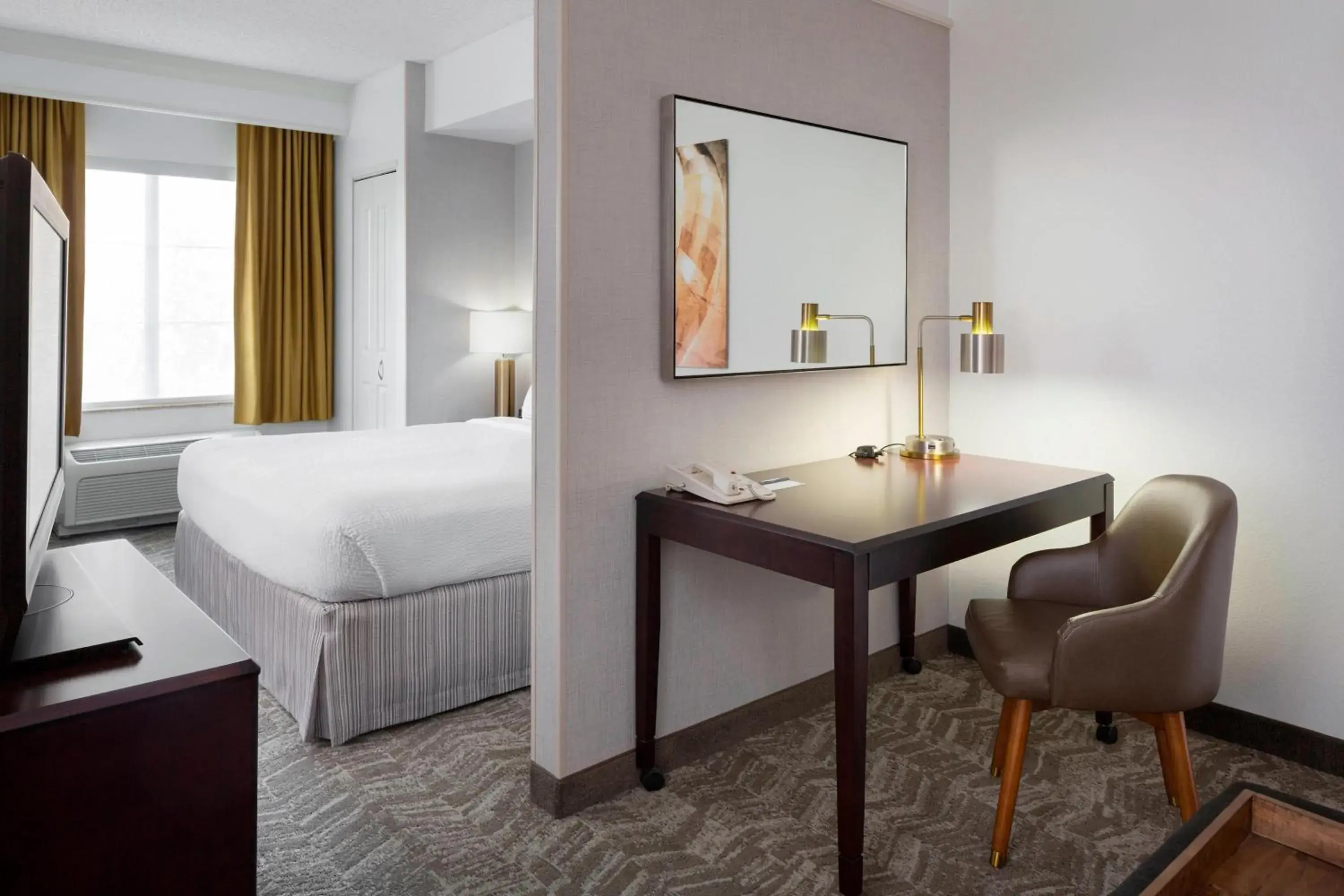 King Studio with Sofa Bed in SpringHill Suites Napa Valley King Studio with Sofa Bed in SpringHill Suites Napa Valley