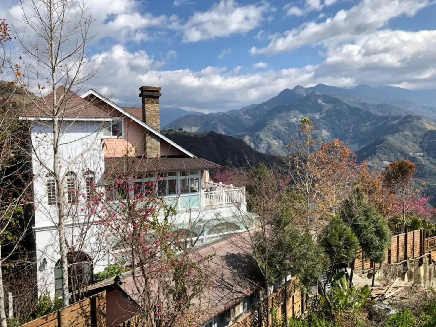 Aurora Villa Aurora Villa