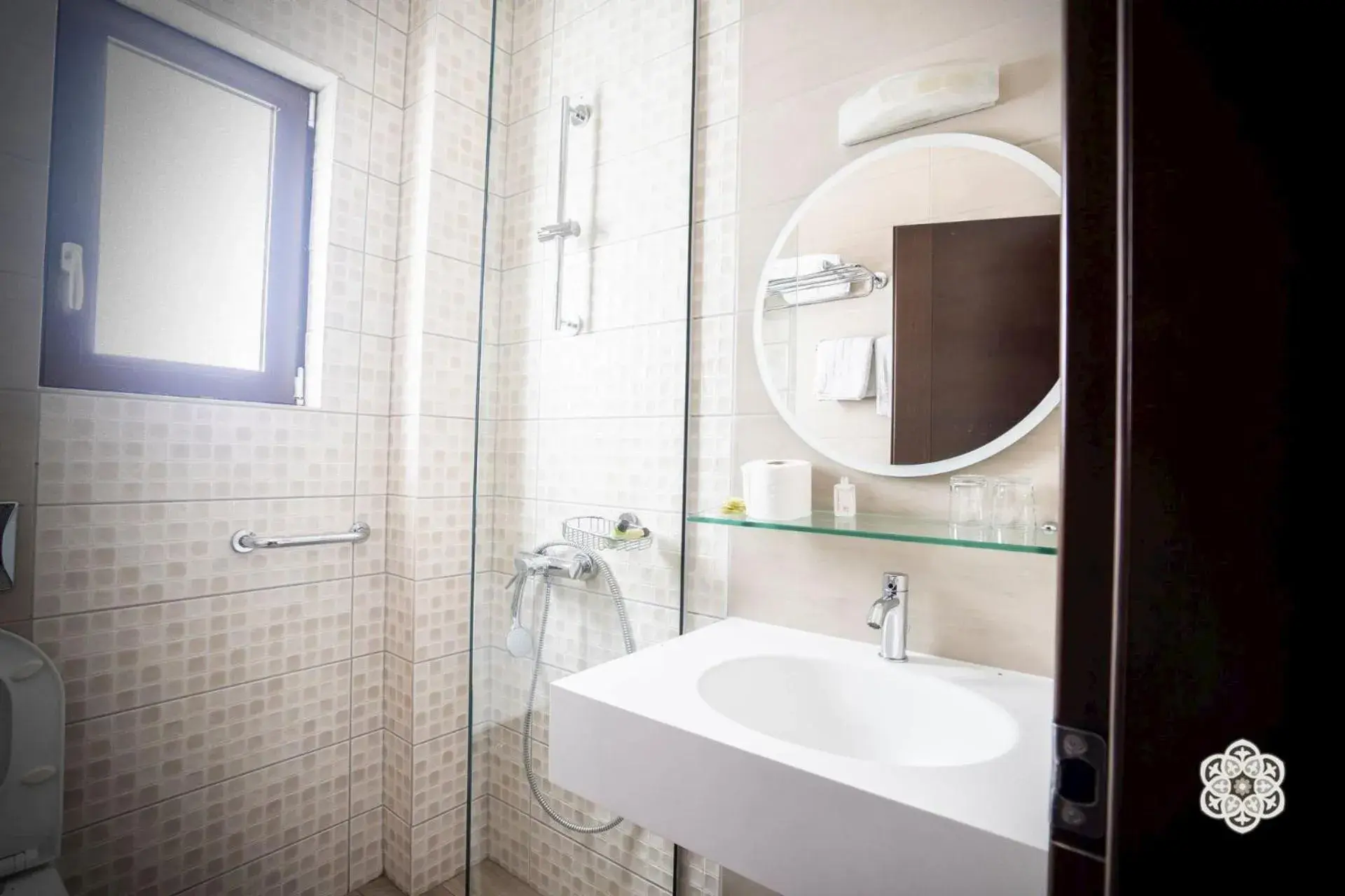 Twin Room with Sea View in Aktaion Hotel Twin Room with Sea View in Aktaion Hotel