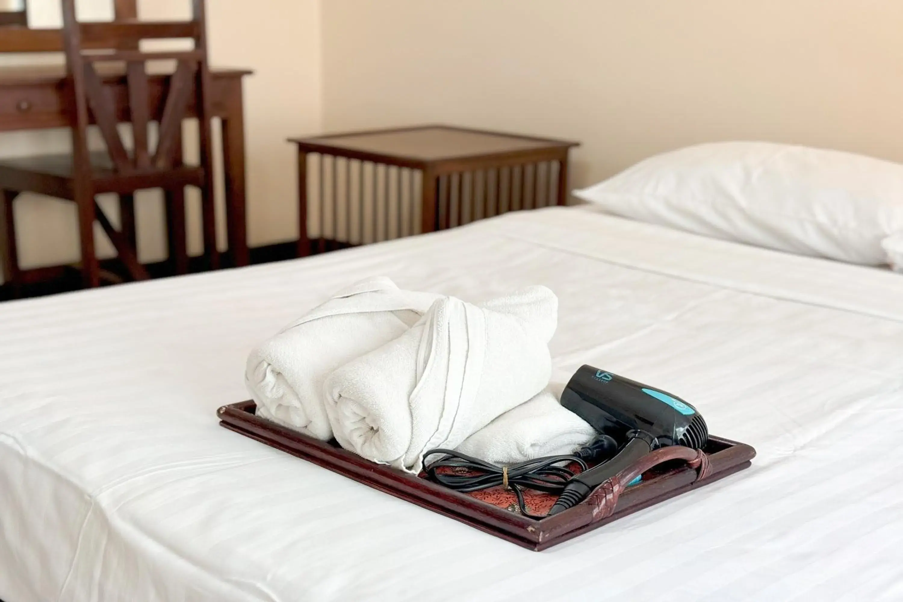 Standard Double Bed with Fan in SK House 2 Standard Double Bed with Fan in SK House 2