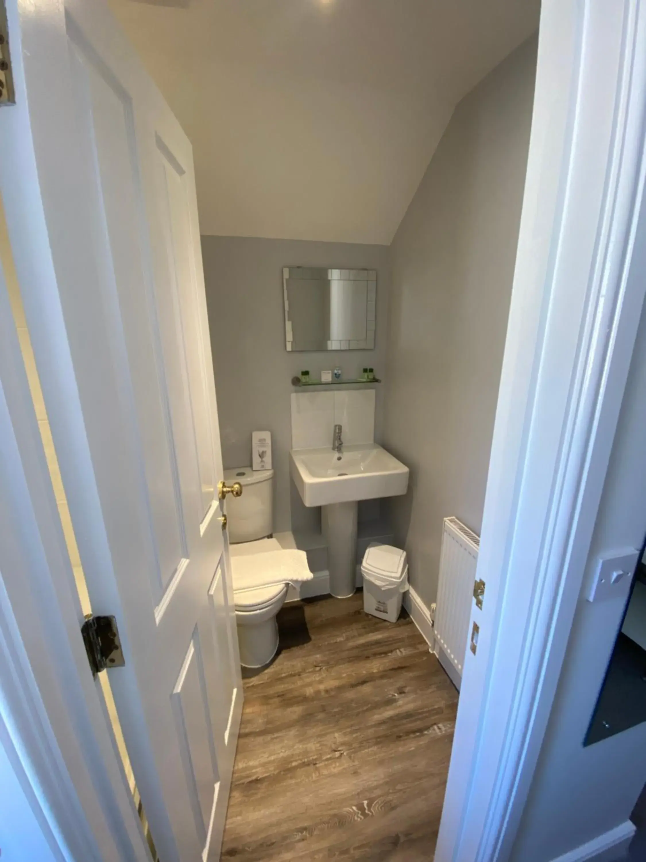 Double Room in The Swan @Old Stratford Double Room in The Swan @Old Stratford