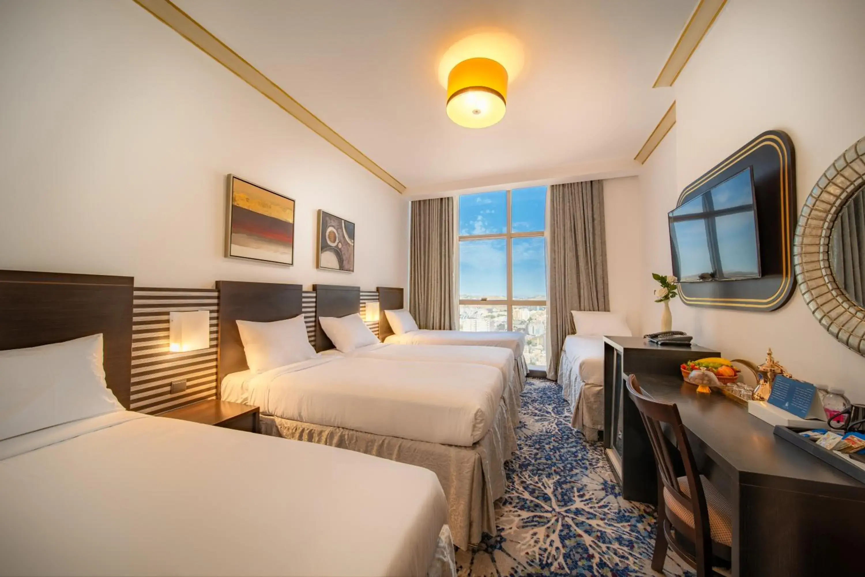 Standard Family Room in Al Kiswah Towers Hotel Standard Family Room in Al Kiswah Towers Hotel