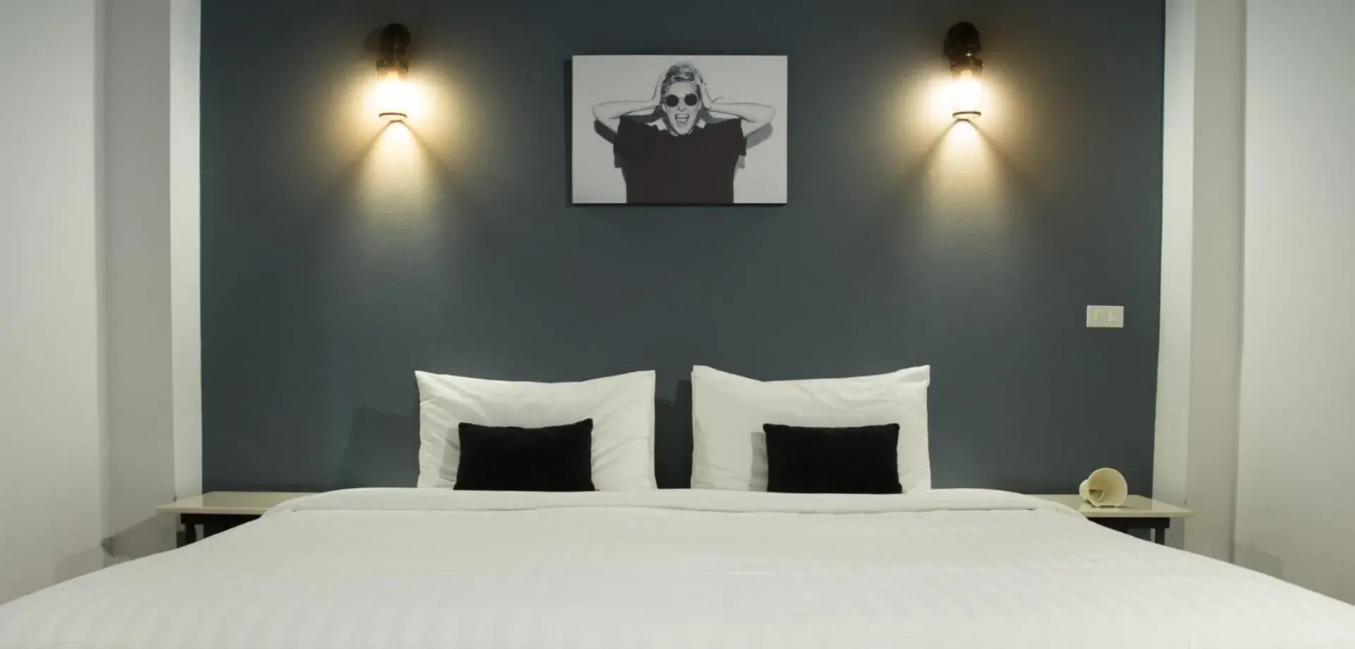 Deluxe King Room in The Rodman Hotel Deluxe King Room in The Rodman Hotel