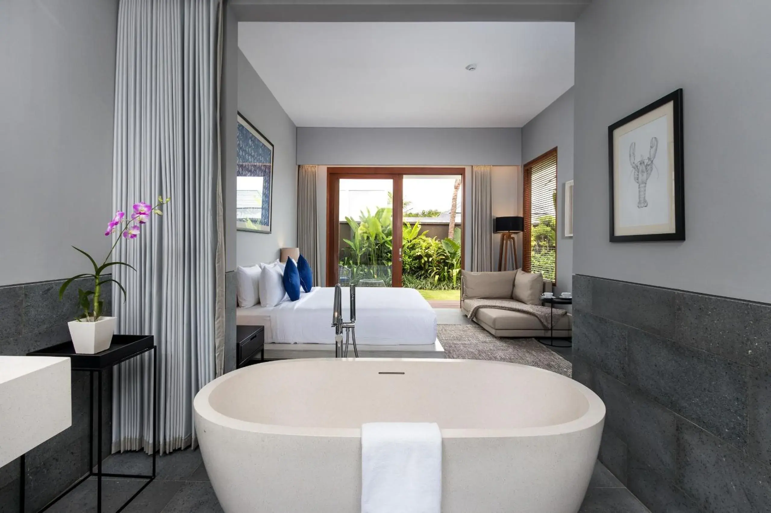 Three-Bedroom Villa with Private Pool in Amarin Seminyak Three-Bedroom Villa with Private Pool in Amarin Seminyak