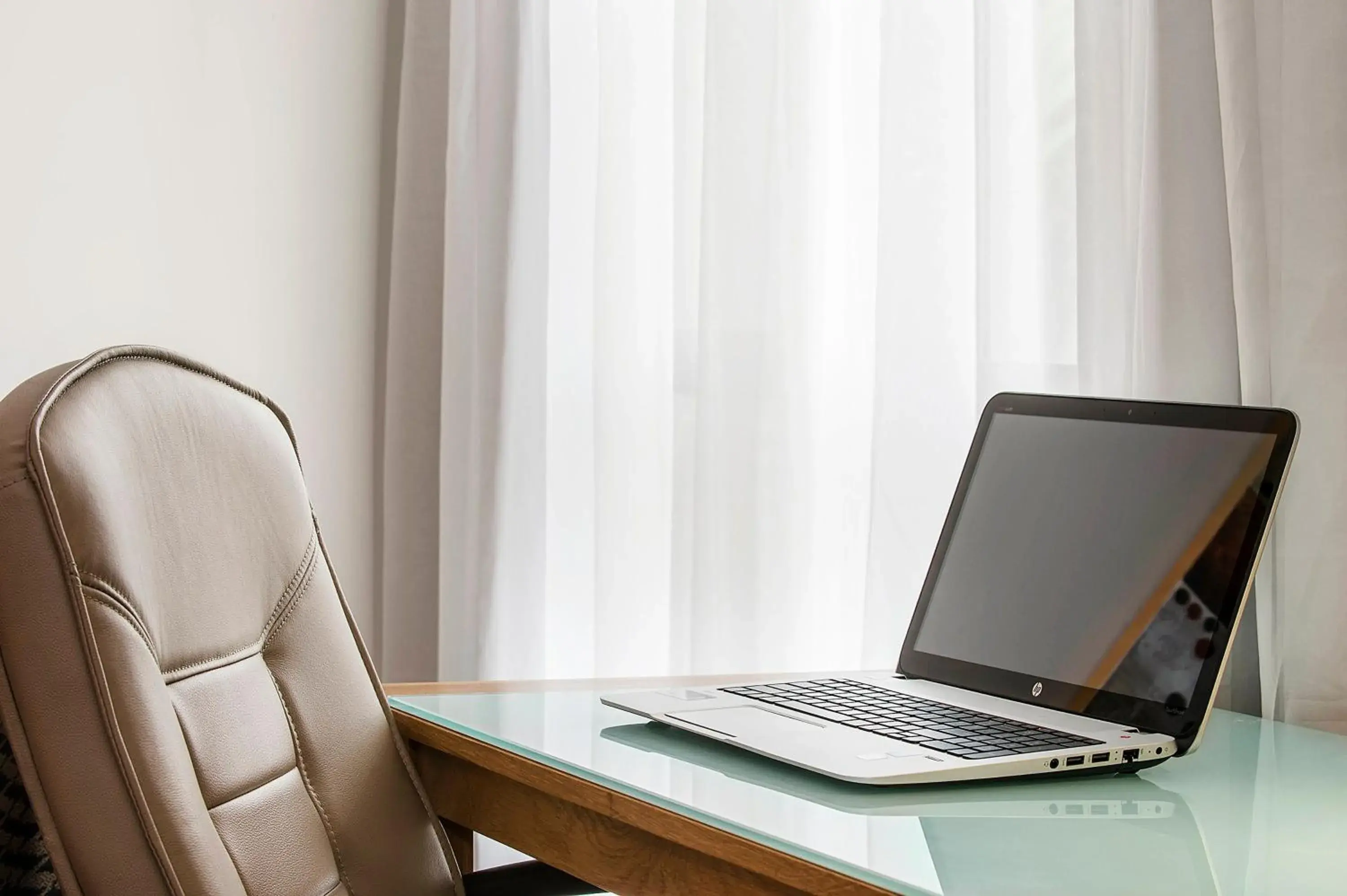 Premium Twin Room in Mid City Motel Warrnambool Premium Twin Room in Mid City Motel Warrnambool