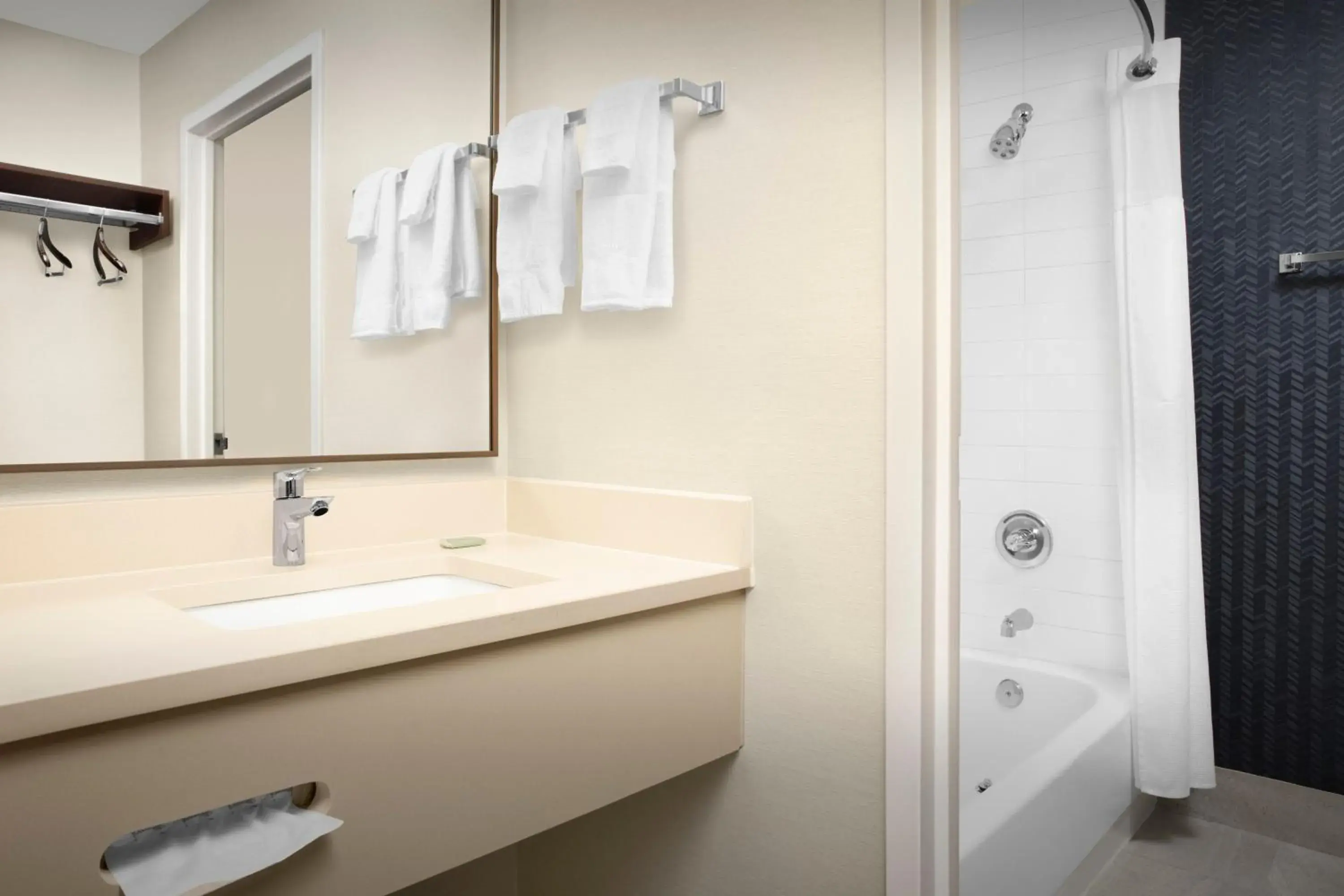 Suite King Room in Fairfield Inn & Suites Dulles Airport Suite King Room in Fairfield Inn & Suites Dulles Airport