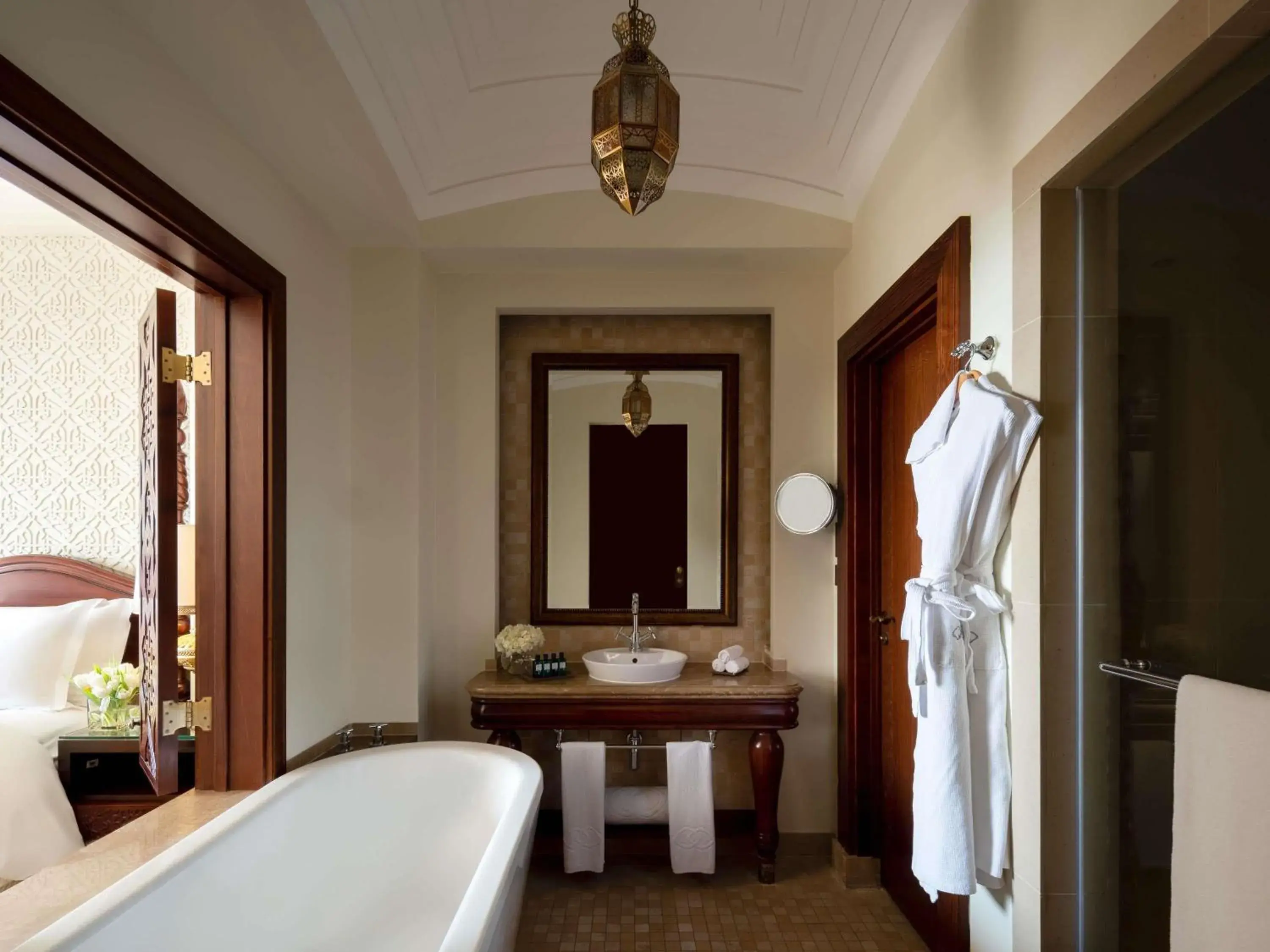 Luxury Twin Room with Balcony and Sea View in Sofitel Bahrain Zallaq Thalassa Sea & Spa Luxury Twin Room with Balcony and Sea View in Sofitel Bahrain Zallaq Thalassa Sea & Spa