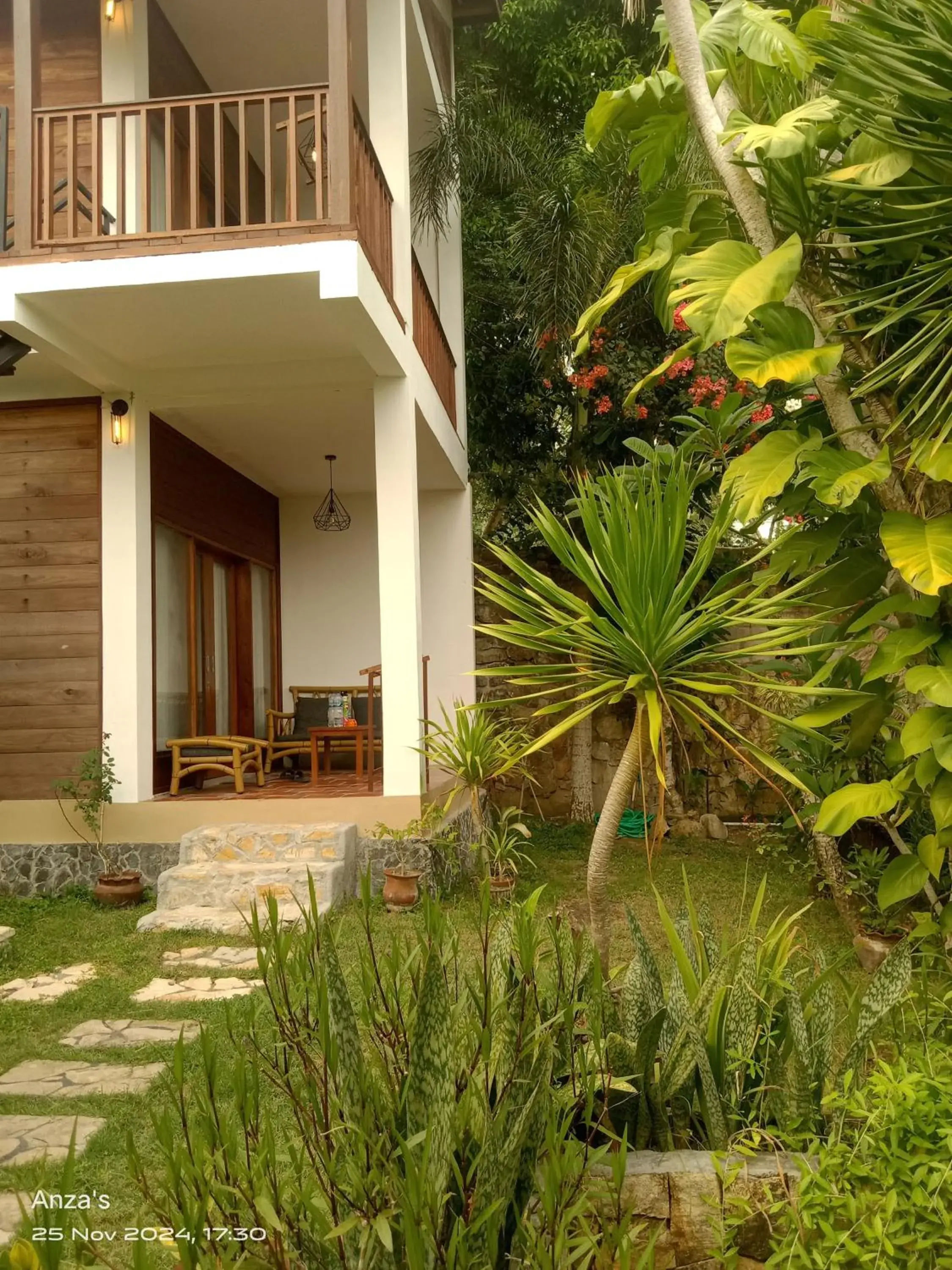 Triple Room with Garden View in Village Vibes Lombok Triple Room with Garden View in Village Vibes Lombok