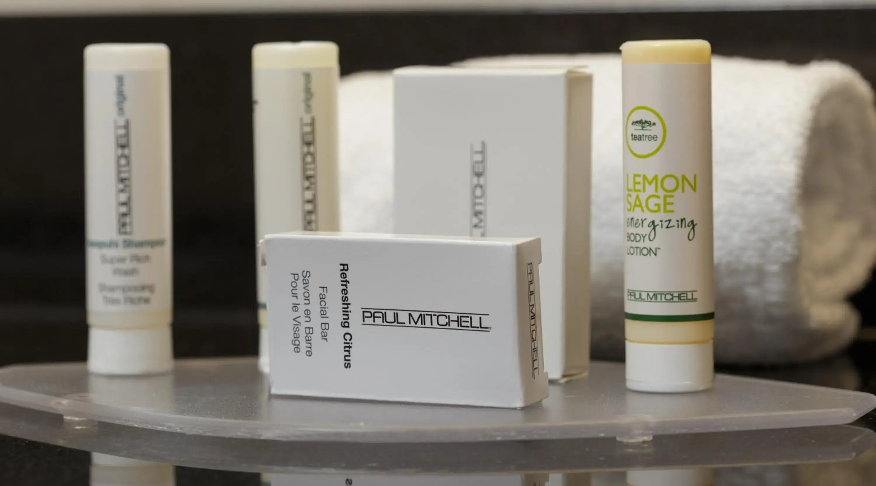 King Room with Sofa Bed in Fairfield Inn & Suites by Marriott Belleville King Room with Sofa Bed in Fairfield Inn & Suites by Marriott Belleville