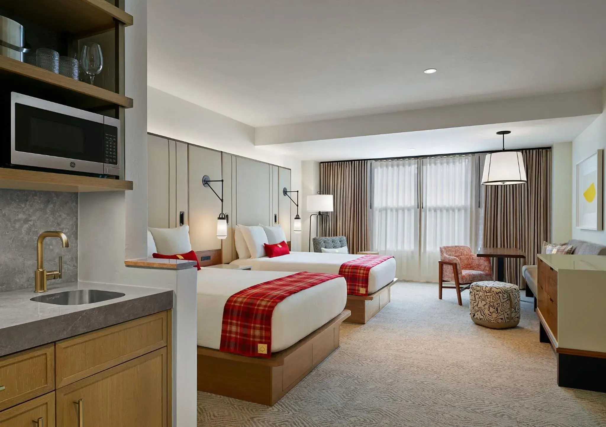 Grand Deluxe Queen Room with Two Queen Beds in Limelight Hotel Aspen Grand Deluxe Queen Room with Two Queen Beds in Limelight Hotel Aspen