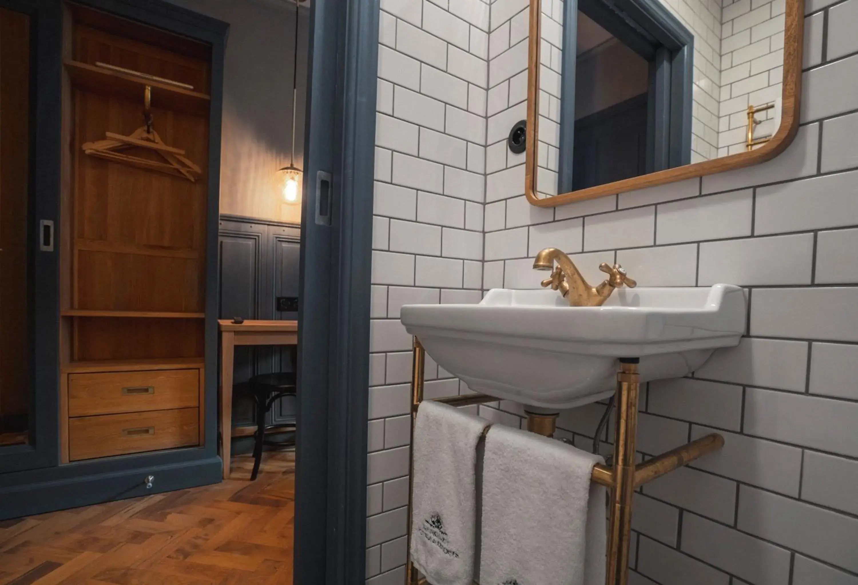 Twin Room with Mont Blanc View in Langley Hotel Gustavia Twin Room with Mont Blanc View in Langley Hotel Gustavia