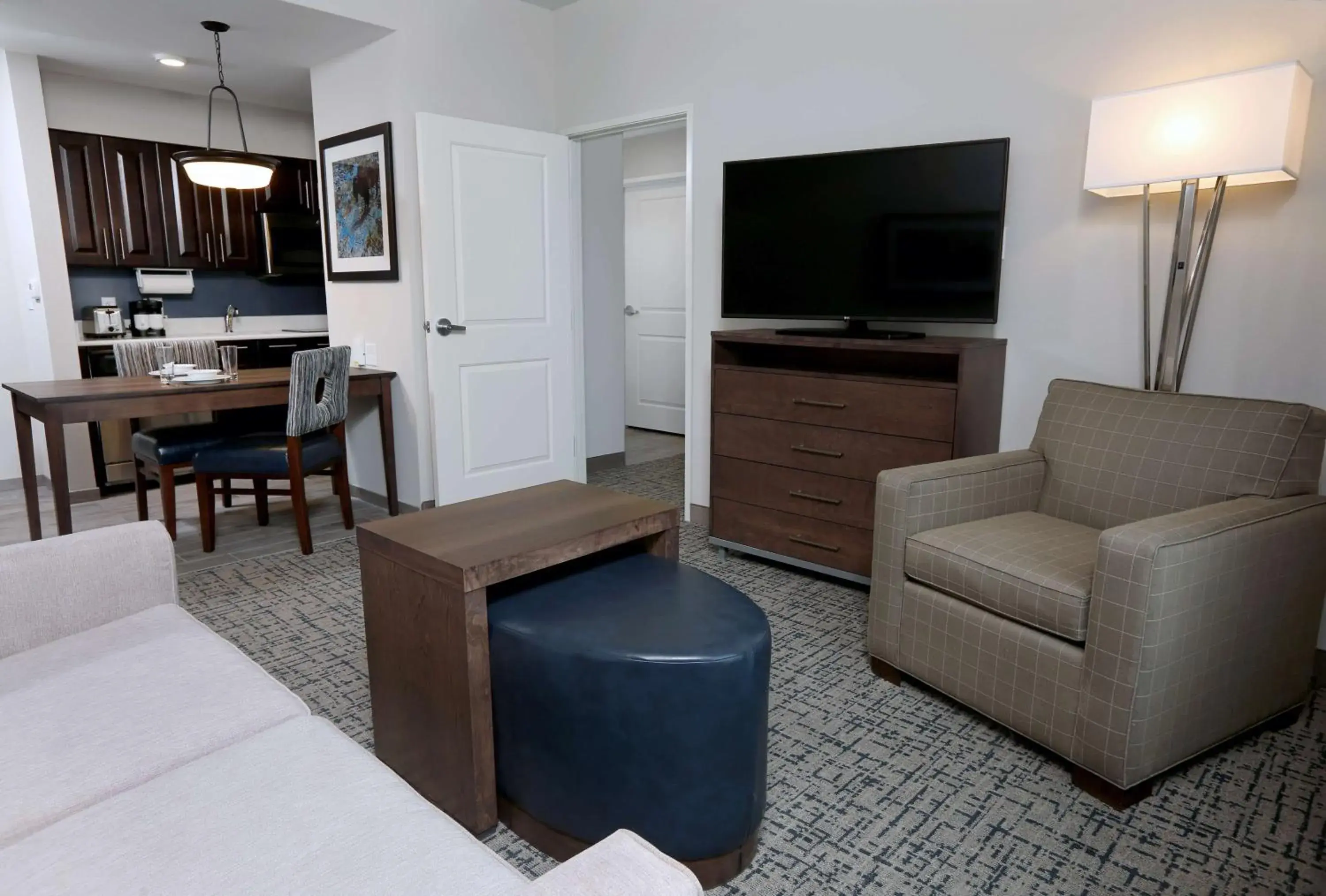 One-Bedroom King Suite - Non-Smoking in Homewood Suites By Hilton West Fargo/Sanford Medical Center One-Bedroom King Suite - Non-Smoking in Homewood Suites By Hilton West Fargo/Sanford Medical Center