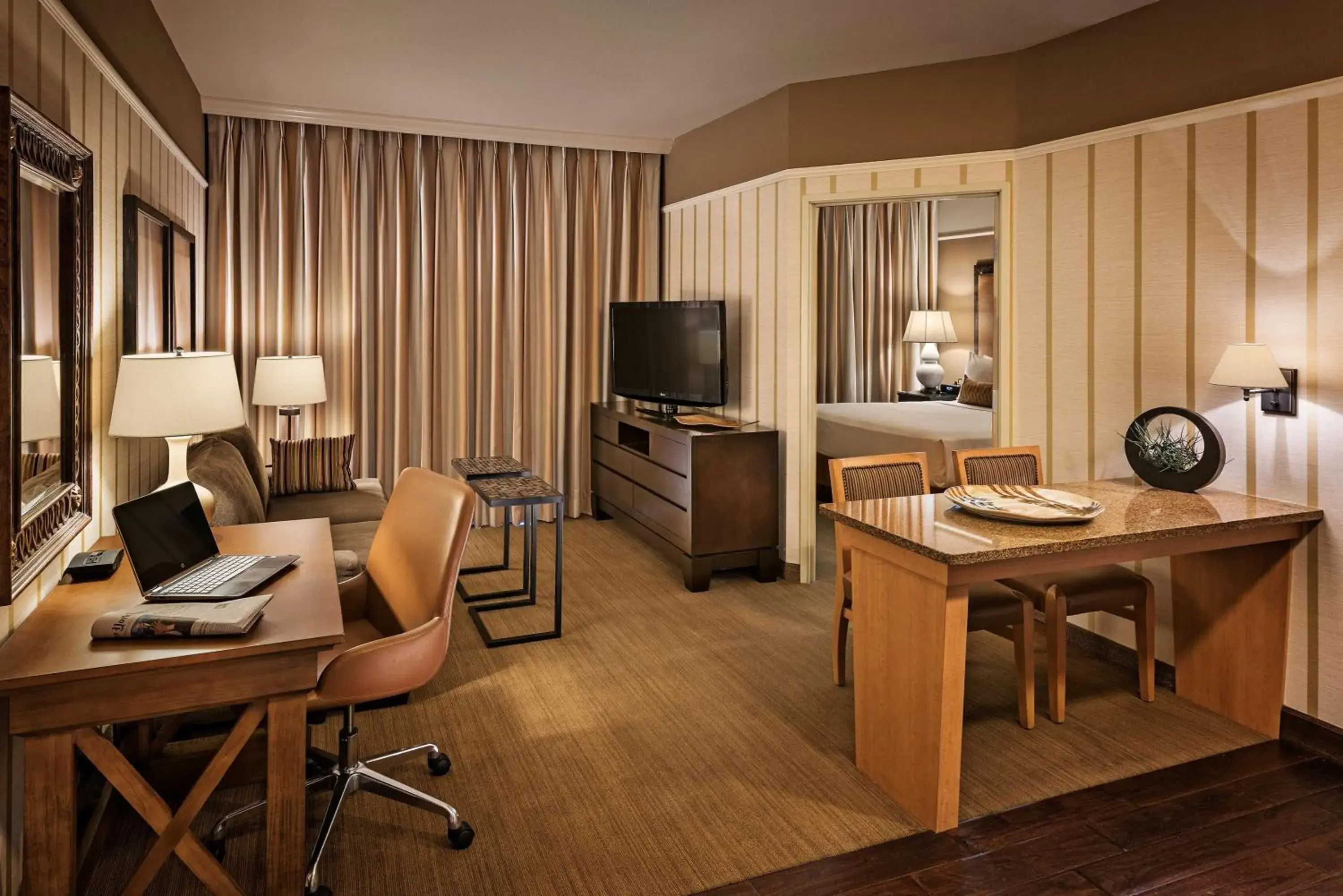 One-Bedroom Suite with Two Queen Beds and Roll-In Shower - Mobility/Hearing Accessible in Sonesta Suites Scottsdale Gainey Ranch One-Bedroom Suite with Two Queen Beds and Roll-In Shower - Mobility/Hearing Accessible in Sonesta Suites Scottsdale Gainey Ranch