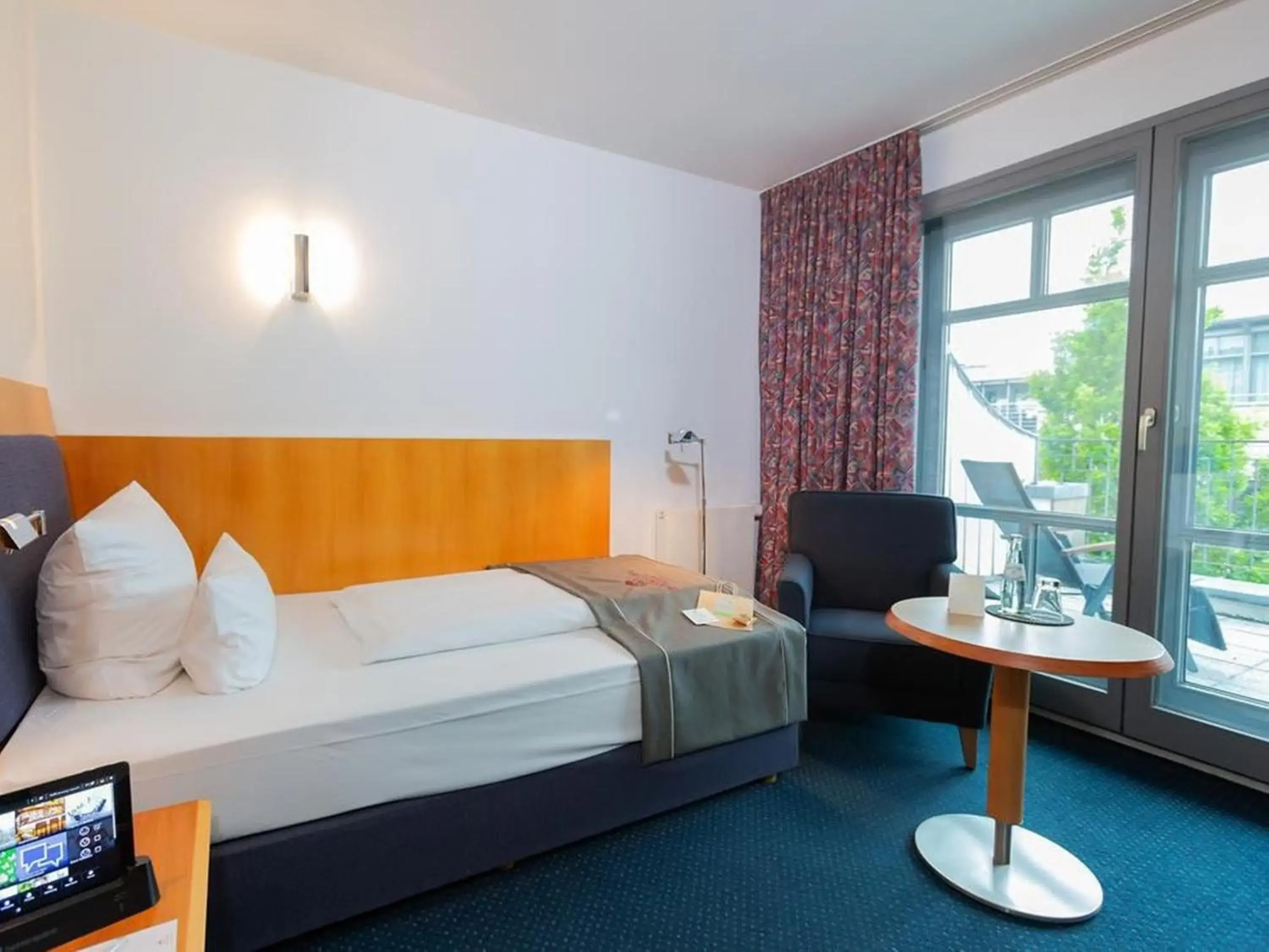 Business Single Room in Residenz Hotel Detmold Business Single Room in Residenz Hotel Detmold