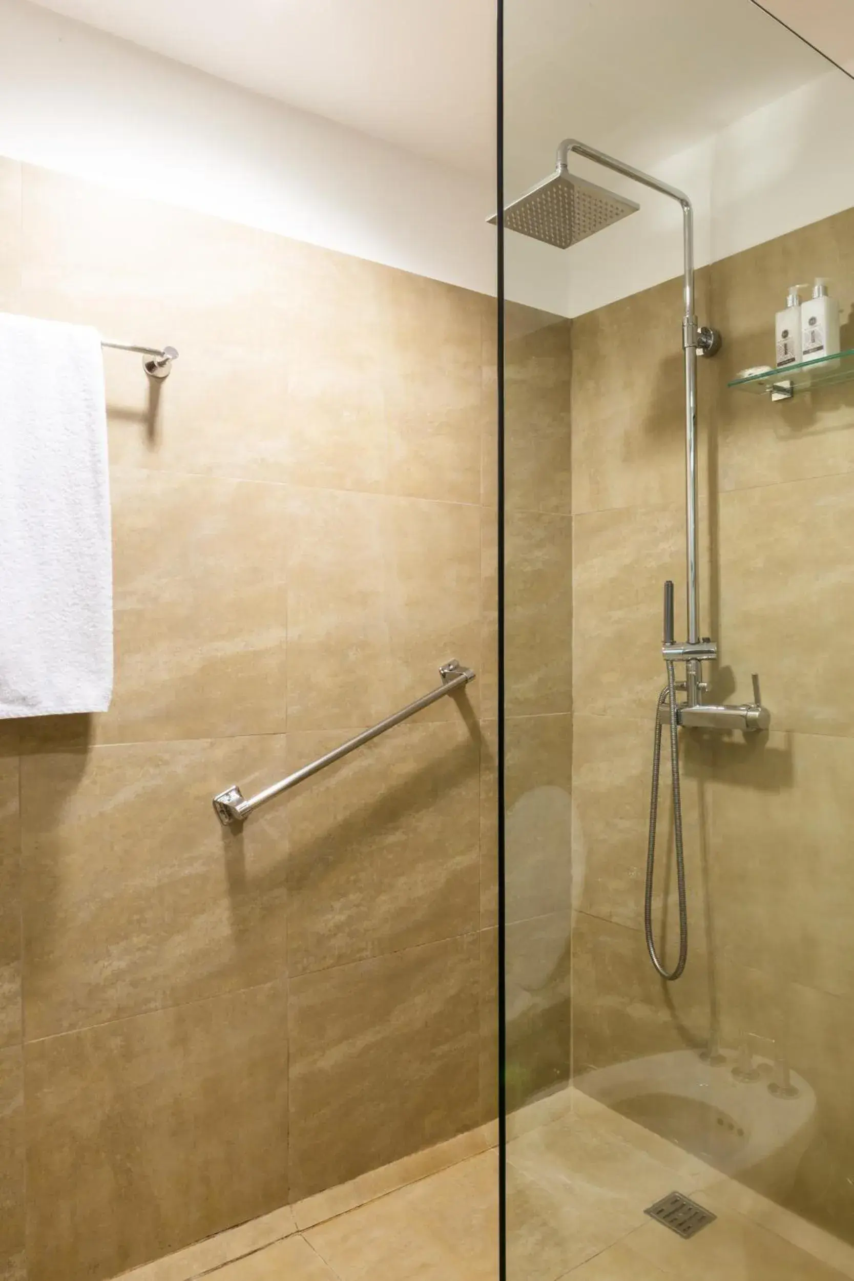 Suite in Unipark by Oro Verde Hotels Suite in Unipark by Oro Verde Hotels