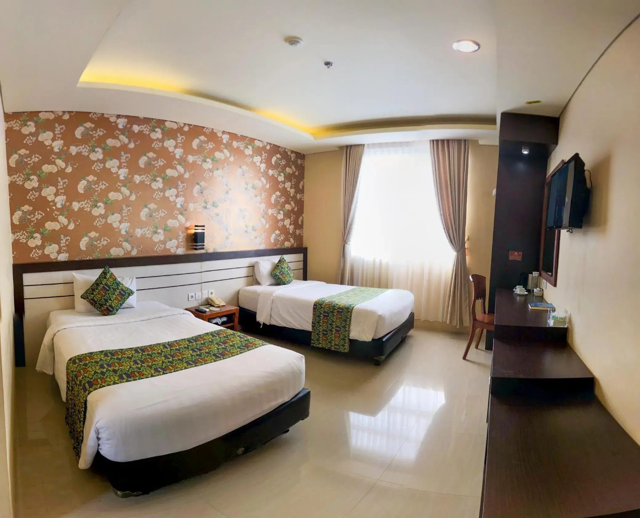 Superior Double Room in Grand Madani Hotel Superior Double Room in Grand Madani Hotel