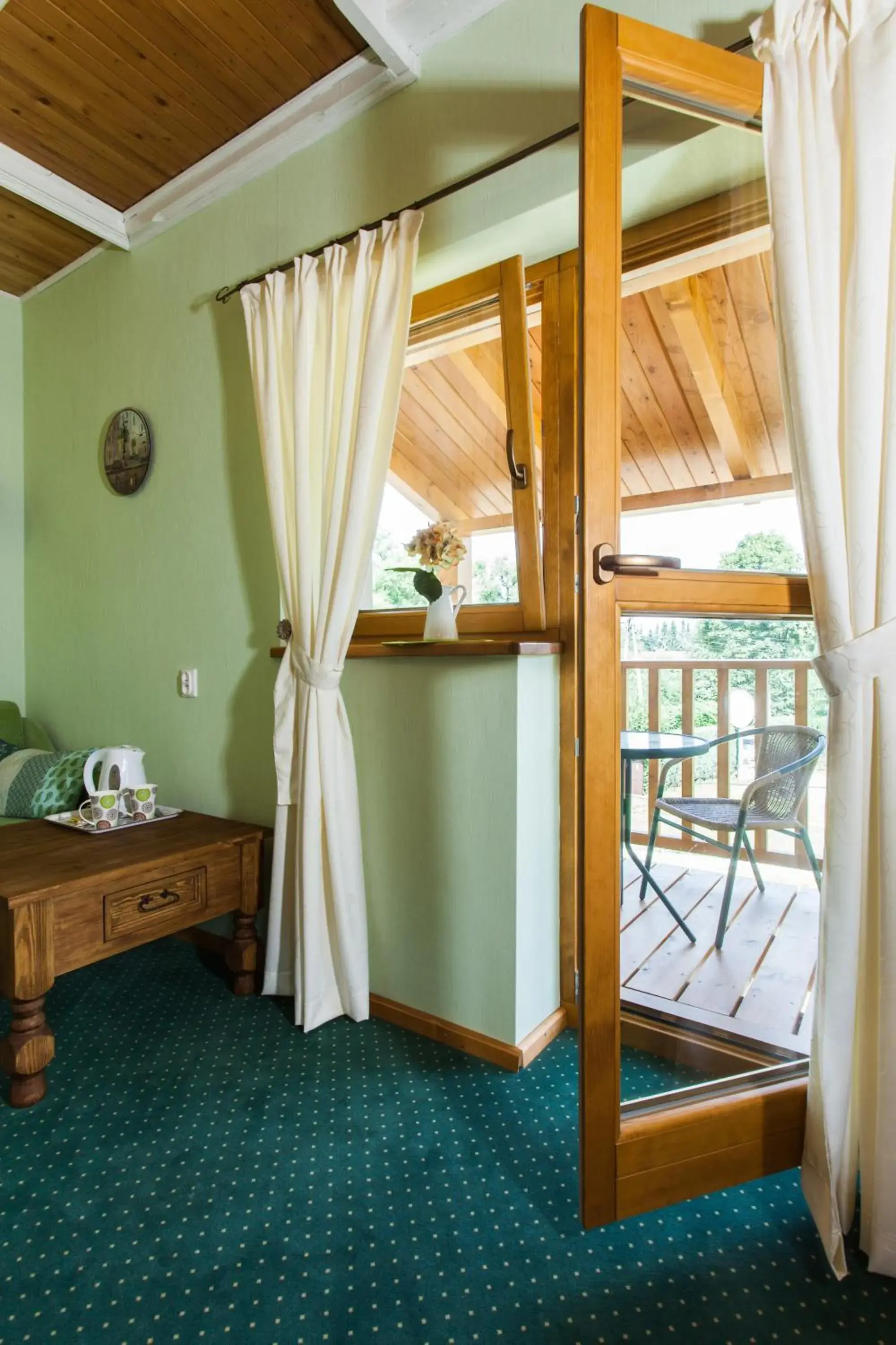 Deluxe Double Room in Villa Cynamon Jacuzzi & Sauna Deluxe Double Room in Villa Cynamon Jacuzzi & Sauna