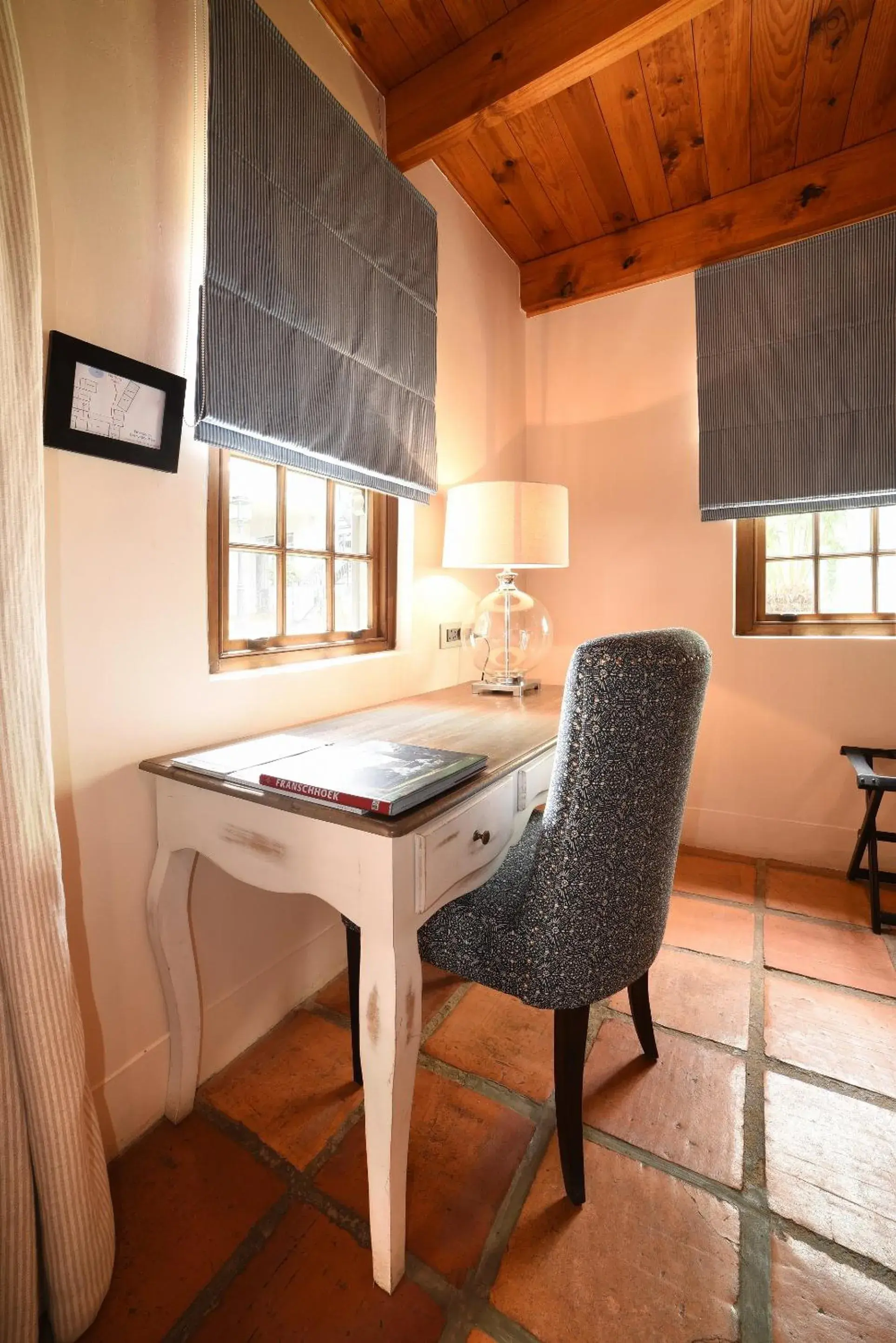 Superior Double Room in Avondrood Guest House by The Oyster Collection Superior Double Room in Avondrood Guest House by The Oyster Collection