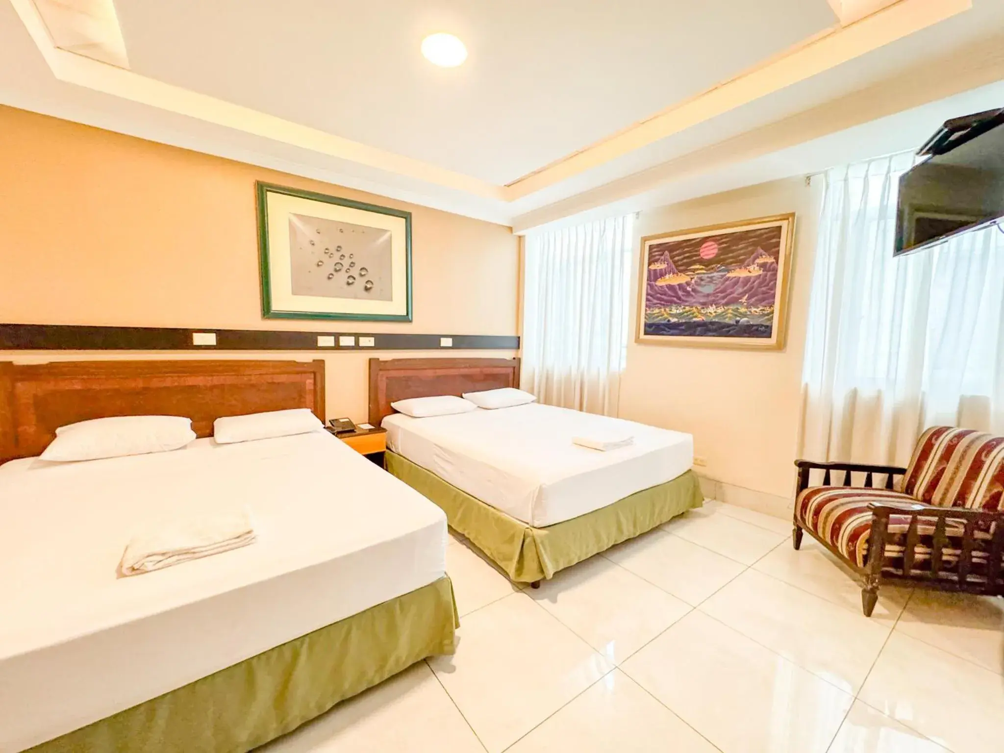 Superior Double or Twin Room in GH Alexander Hotel Superior Double or Twin Room in GH Alexander Hotel