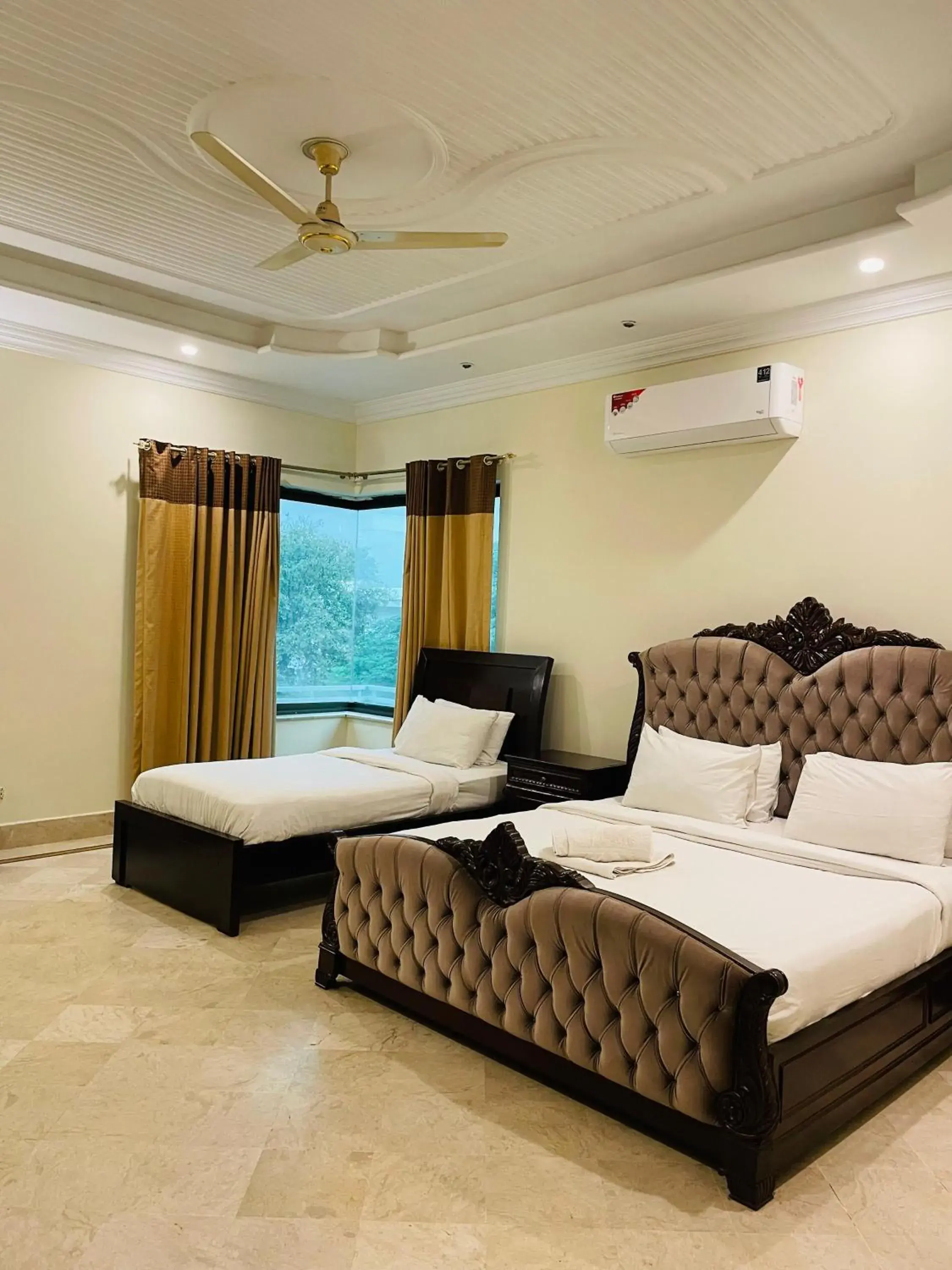 Deluxe Family Suite in Executive Galaxy Guest House Islamabad Deluxe Family Suite in Executive Galaxy Guest House Islamabad